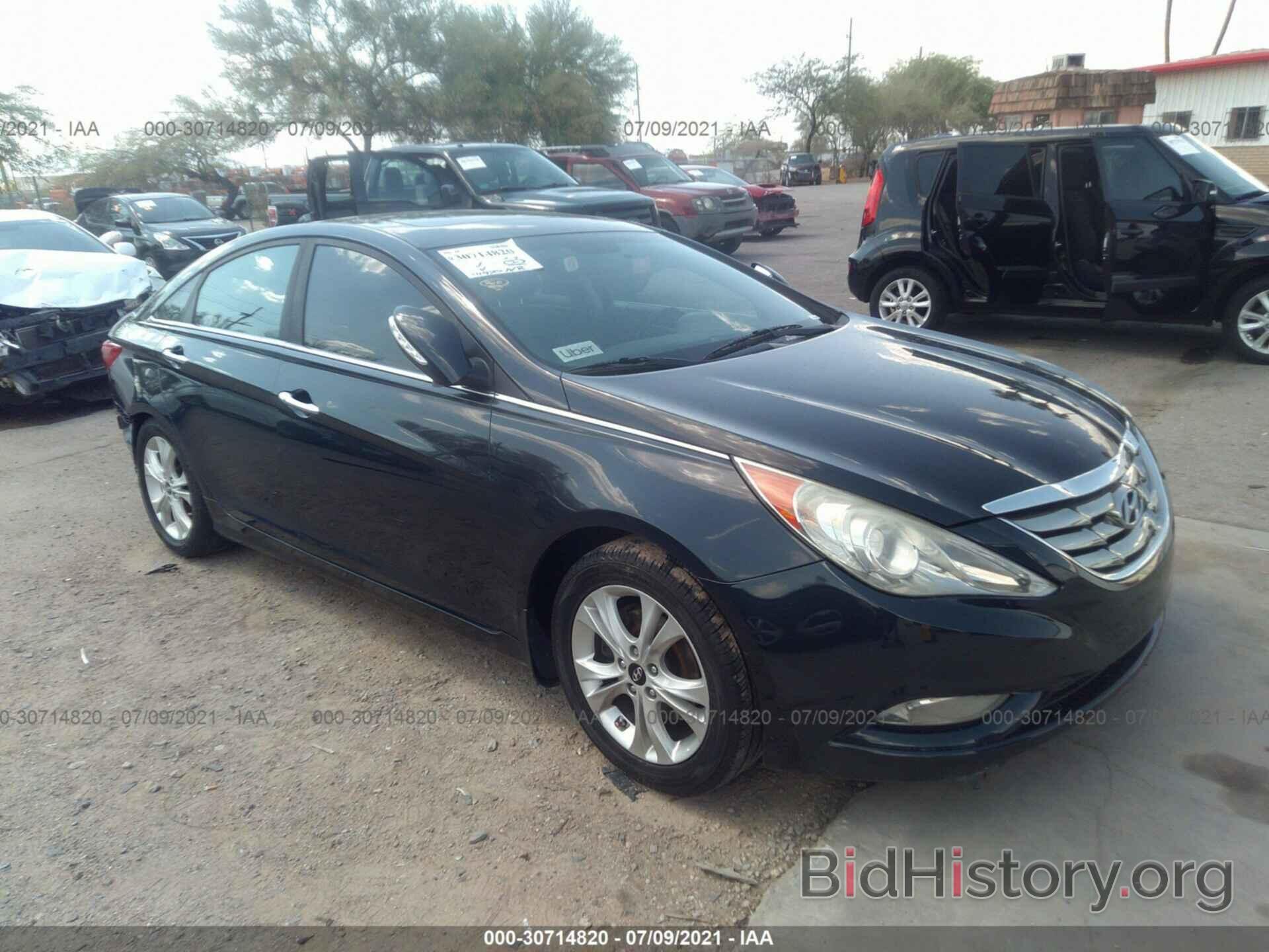 Photo 5NPEC4ACXBH108824 - HYUNDAI SONATA 2011