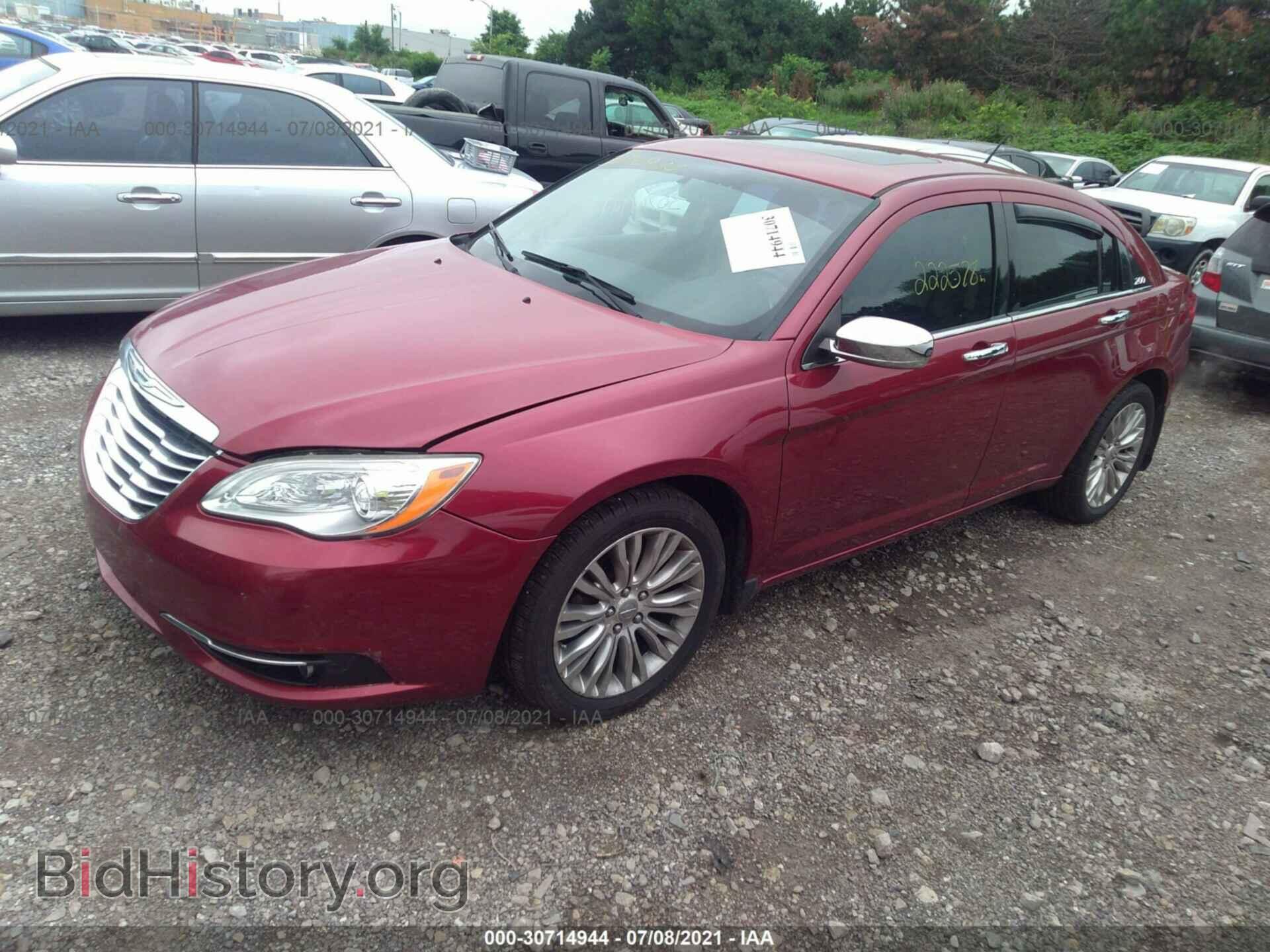 2012 CHRYSLER 200 - VIN: 1C3CCBCG4CN213506 - Фото 2