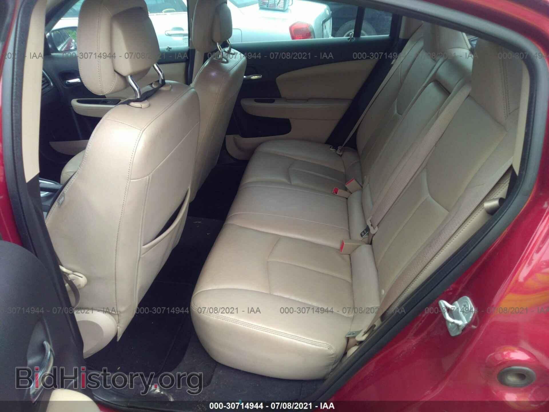 2012 CHRYSLER 200 - VIN: 1C3CCBCG4CN213506 - Фото 8