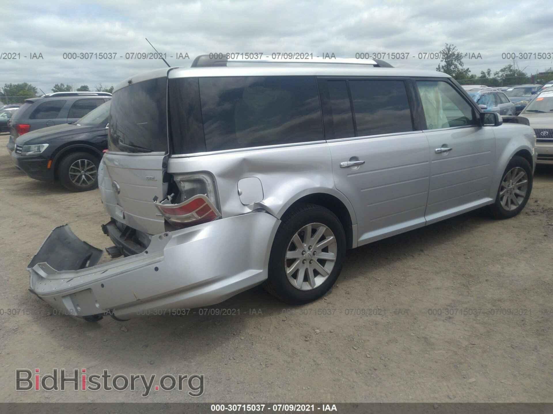 2009 FORD FLEX - VIN: 2FMEK62C39BA38677 - Фото 4