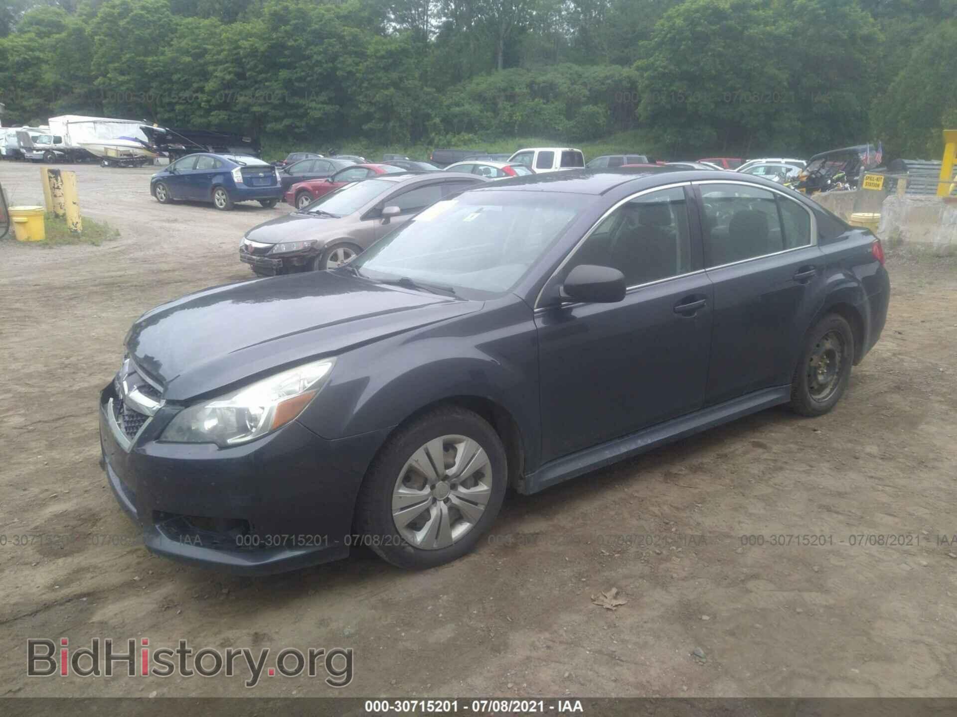 2013 SUBARU LEGACY - VIN: 4S3BMCA68D3040154 - Фото 2
