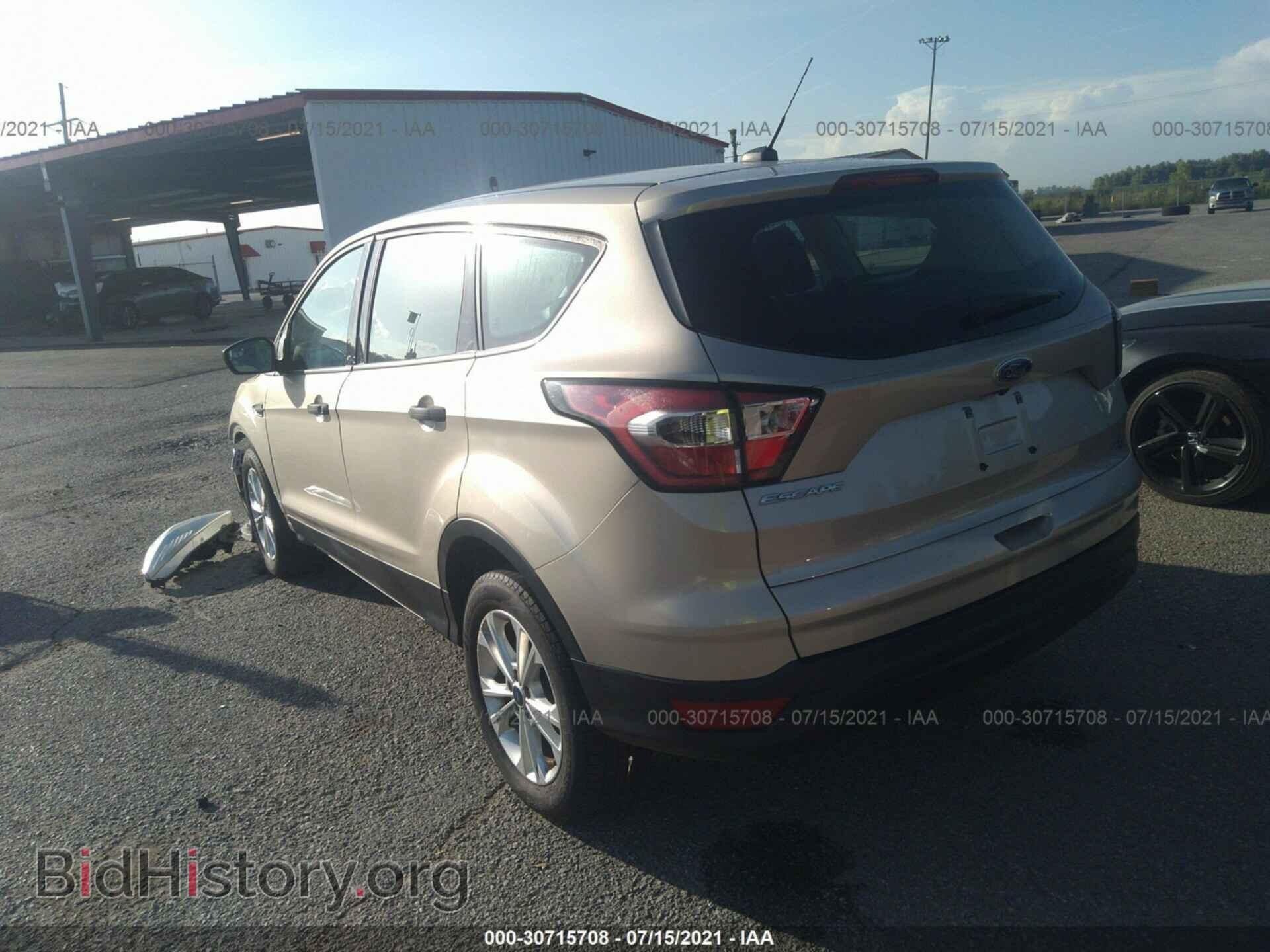2017 FORD ESCAPE - VIN: 1FMCU0F76HUB64925 - Фото 3