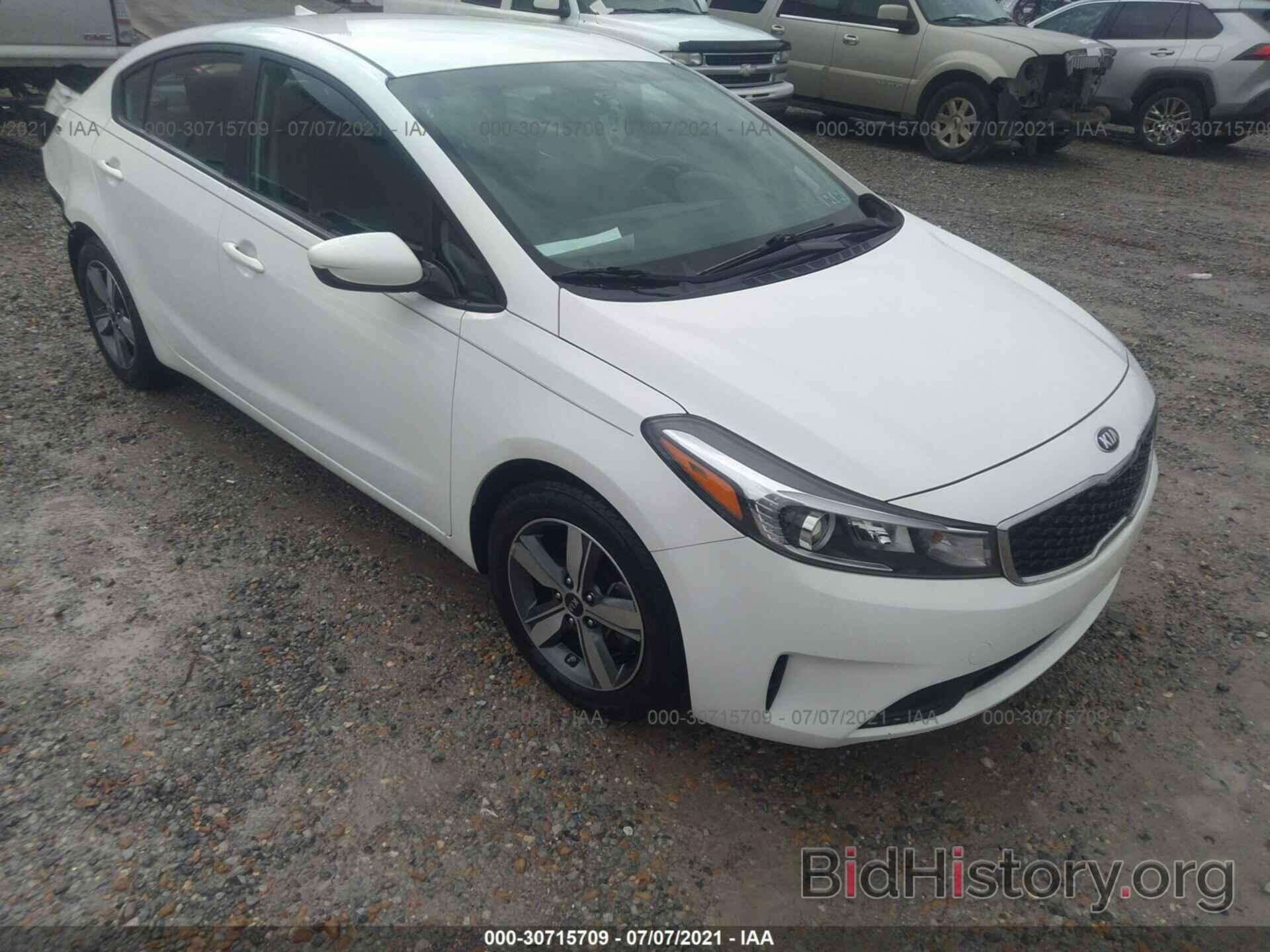 Photo 3KPFL4A79JE263195 - KIA FORTE 2018