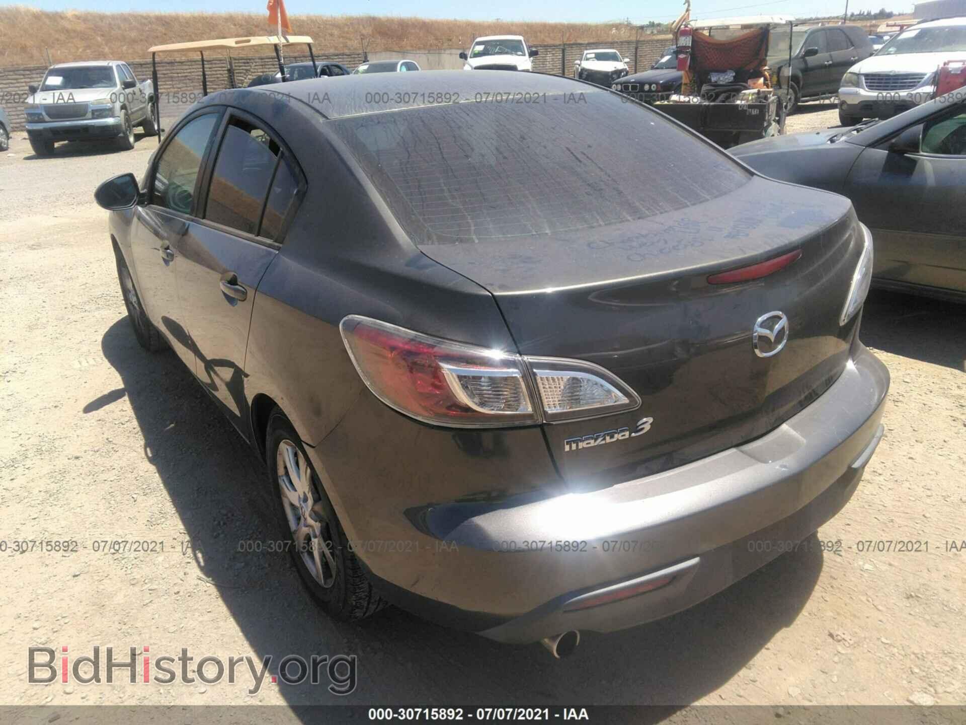 2010 MAZDA MAZDA3 - VIN: JM1BL1SG8A1173809 - Фото 3