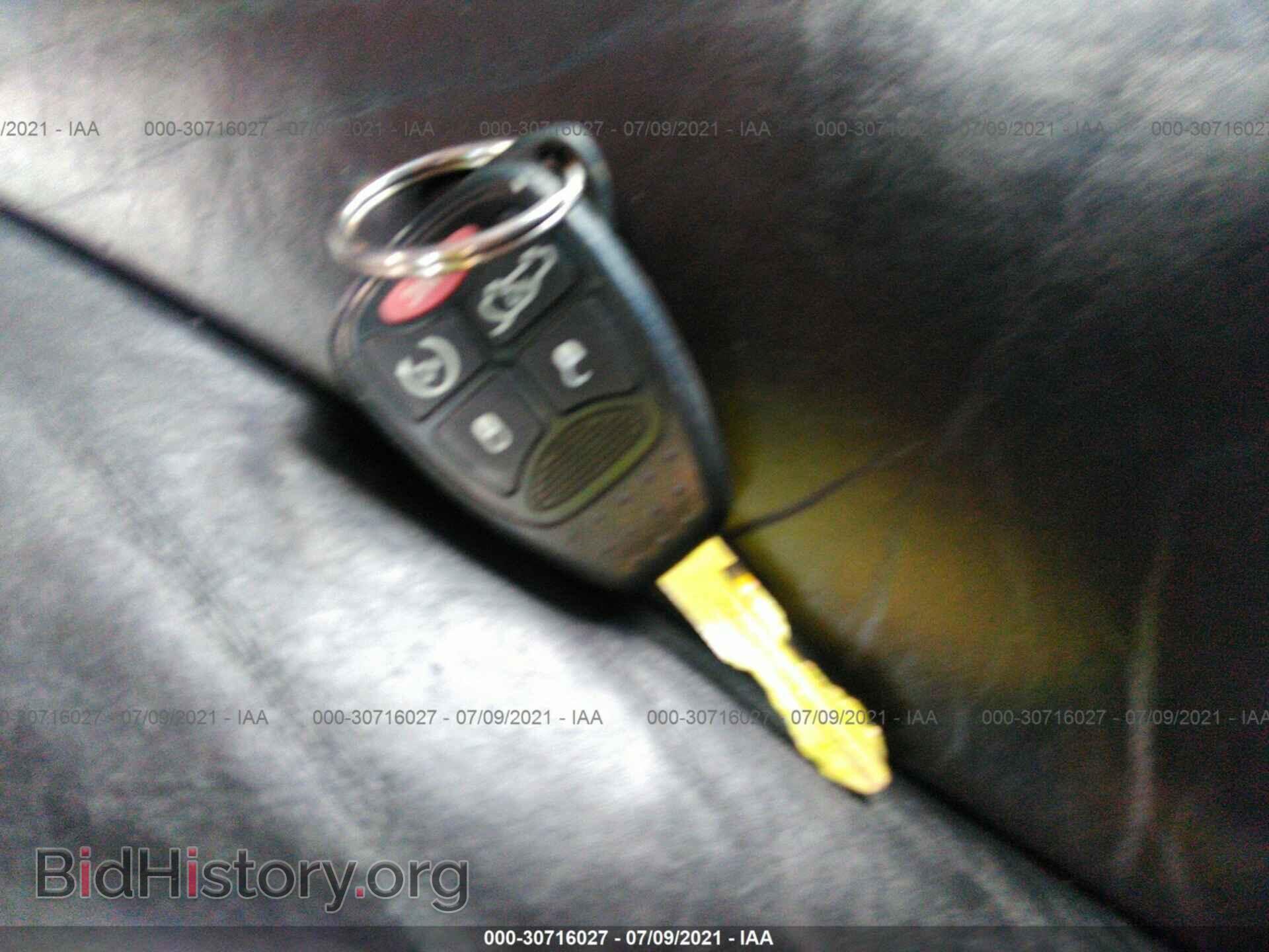 2012 CHRYSLER 200 - VIN: 1C3CCBCB2CN303497 - Photo 11