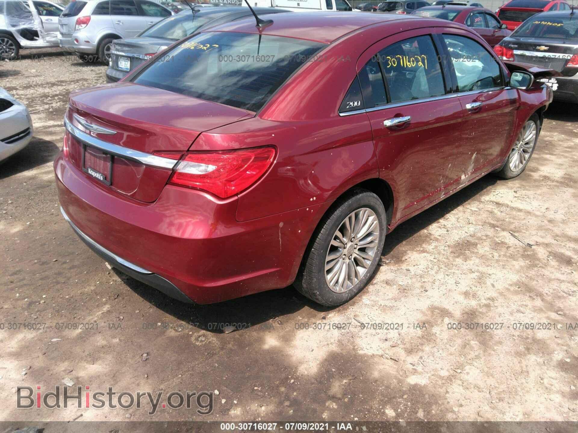 2012 CHRYSLER 200 - VIN: 1C3CCBCB2CN303497 - Photo 4