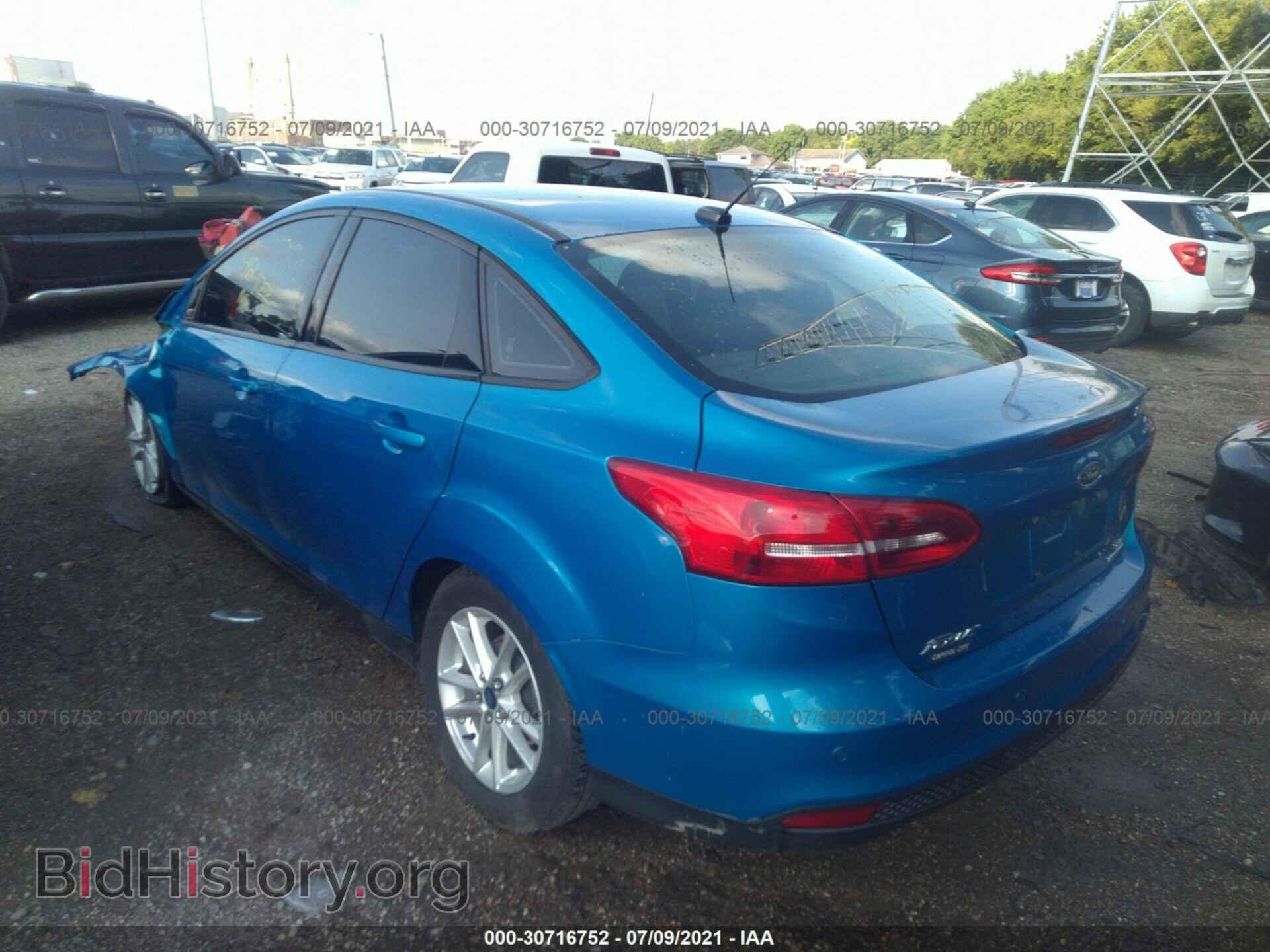 2016 FORD FOCUS - VIN: 1FADP3F27GL243696 - Photo 3
