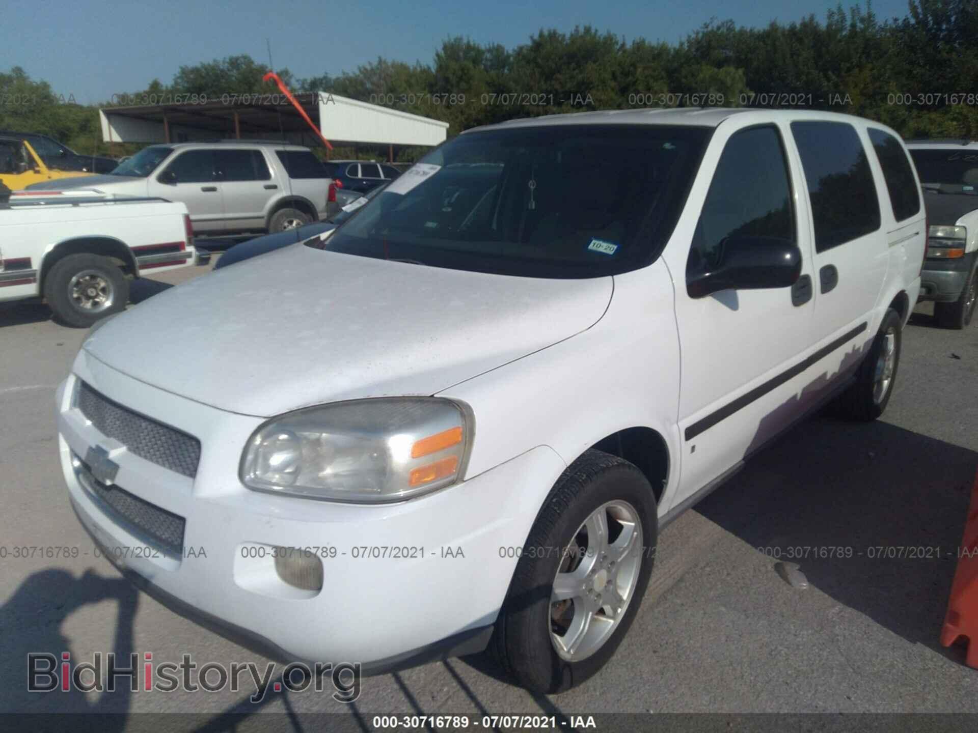 2008 CHEVROLET UPLANDER - VIN: 1GNDV23138D128778 - Фото 2