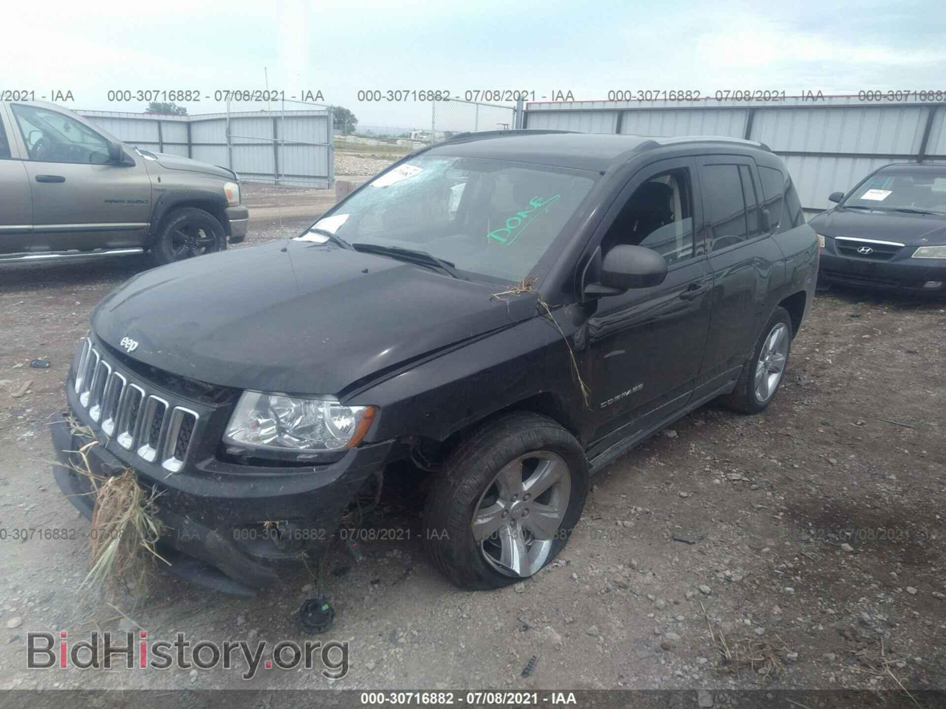 2012 JEEP COMPASS - VIN: 1C4NJDCB8CD604240 - Photo 2