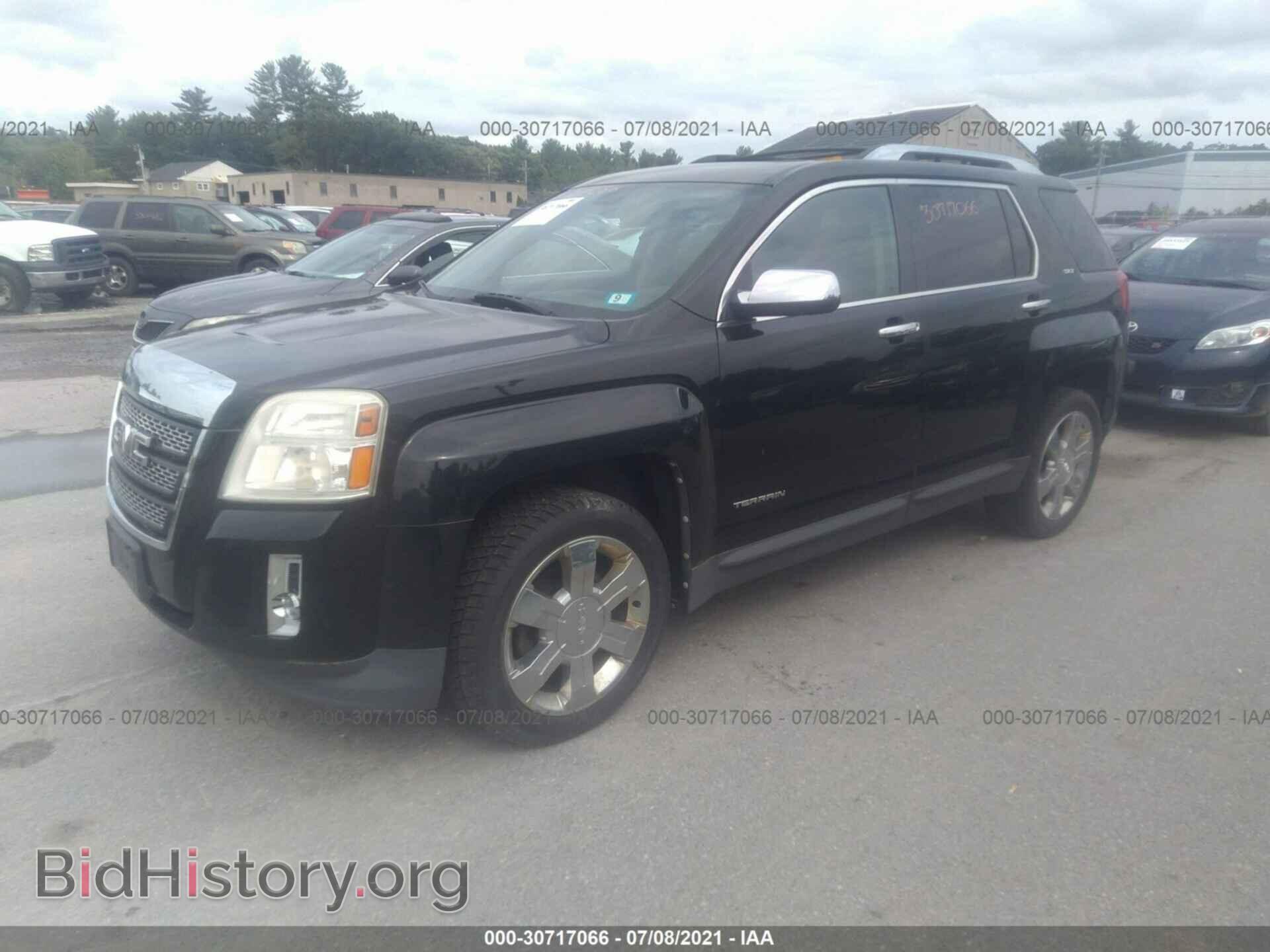 2010 GMC TERRAIN - VIN: 2CTFLJEY9A6232048 - Photo 2