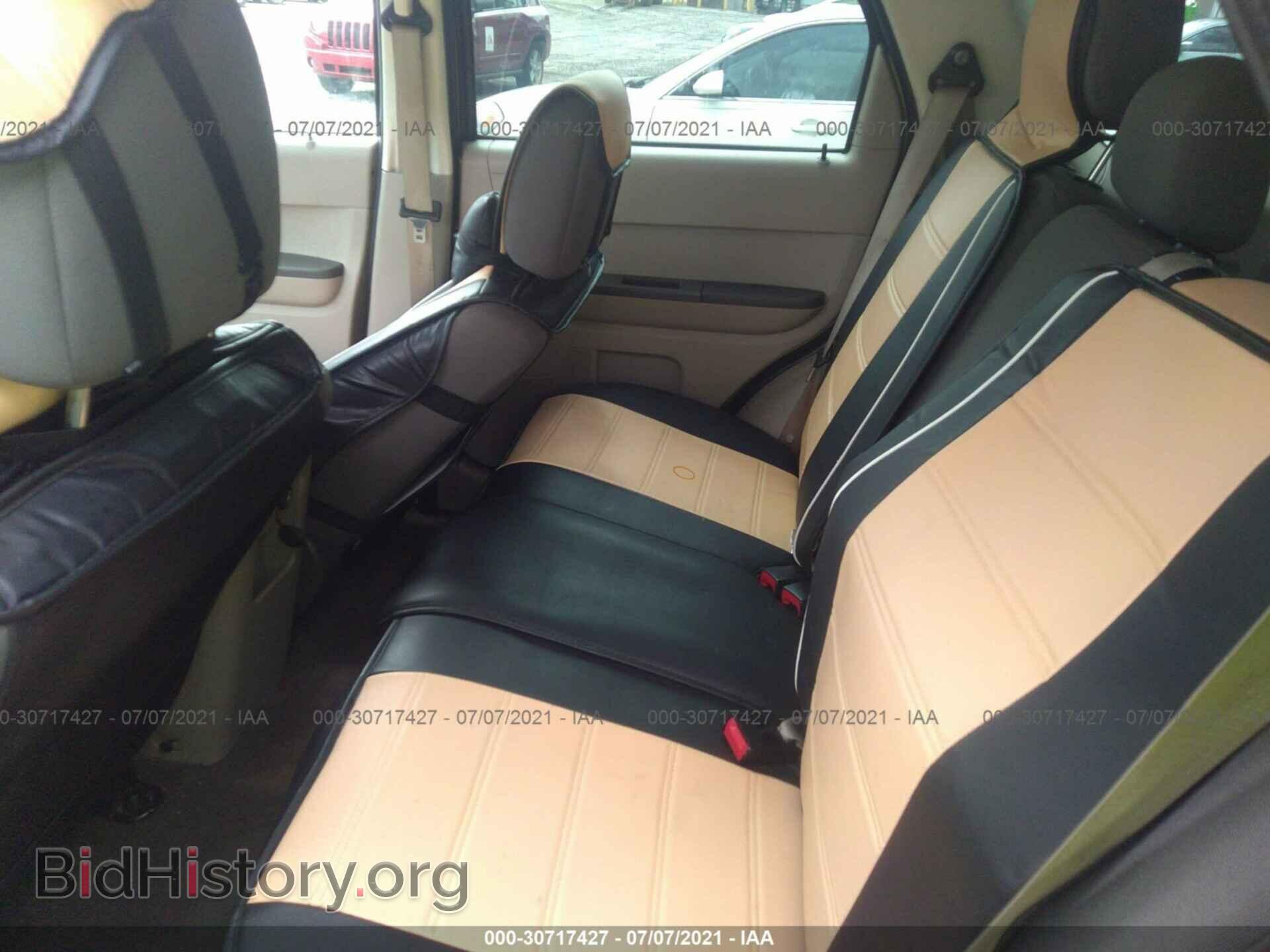 2011 FORD ESCAPE - VIN: 1FMCU9C71BKB89551 - Фото 8