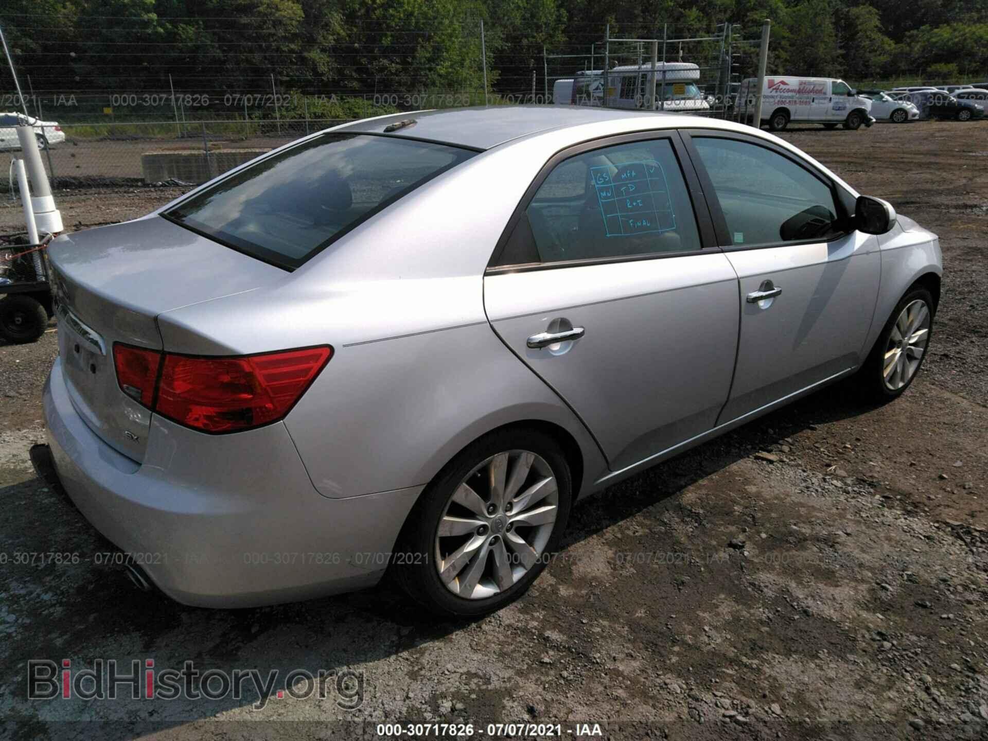 2011 KIA FORTE - VIN: KNAFW4A32B5318293 - Фото 4
