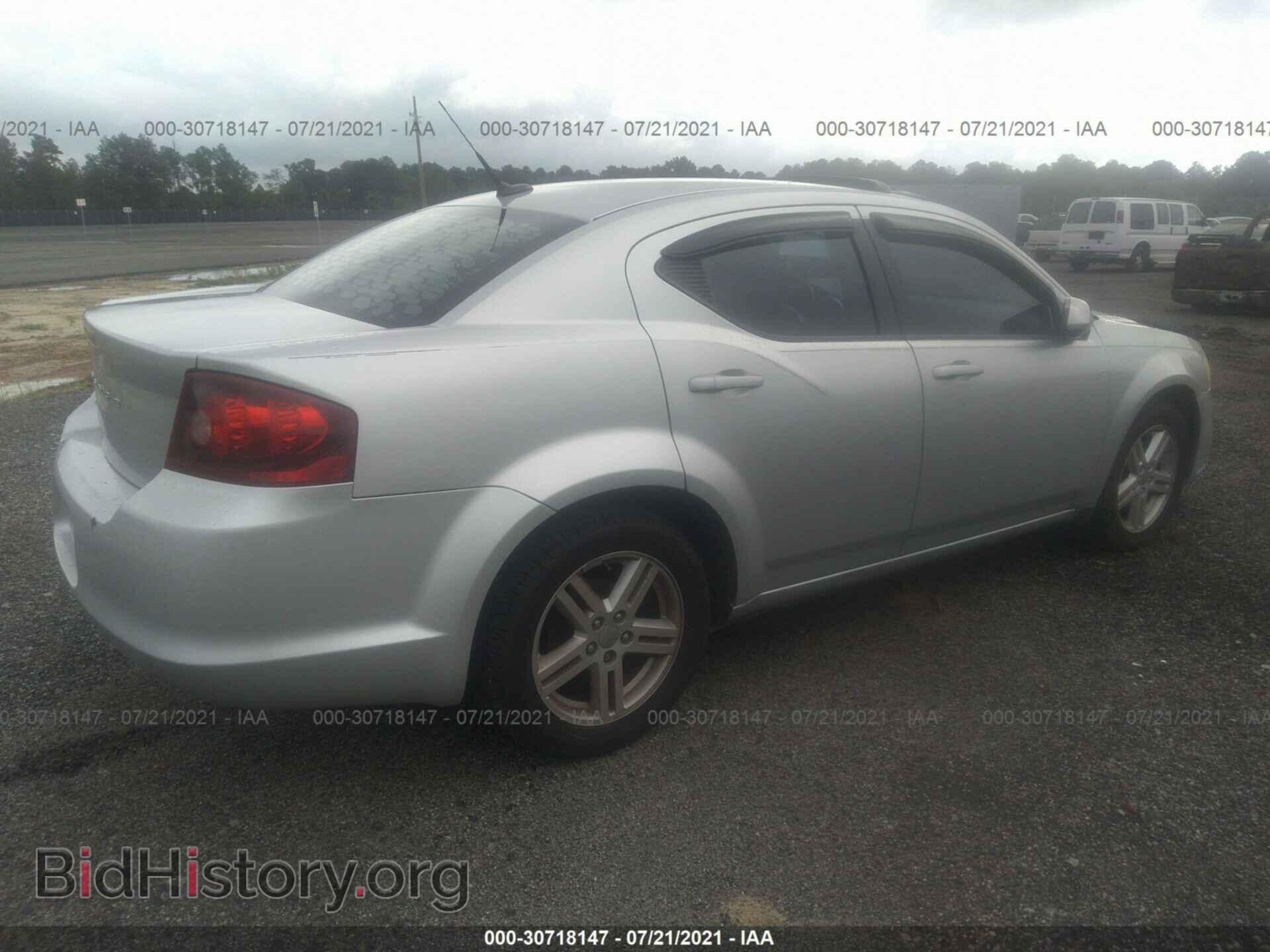 2011 DODGE AVENGER - VIN: 1B3BD1FB5BN501954 - Photo 4