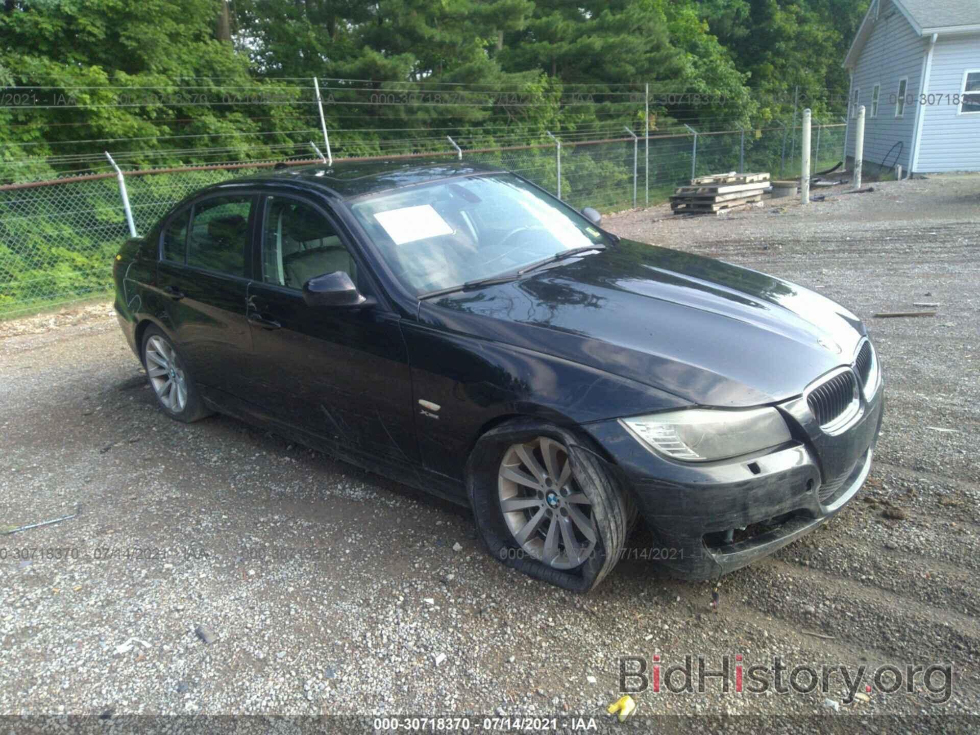 Photo WBAPK7C52BF197162 - BMW 3 SERIES 2011