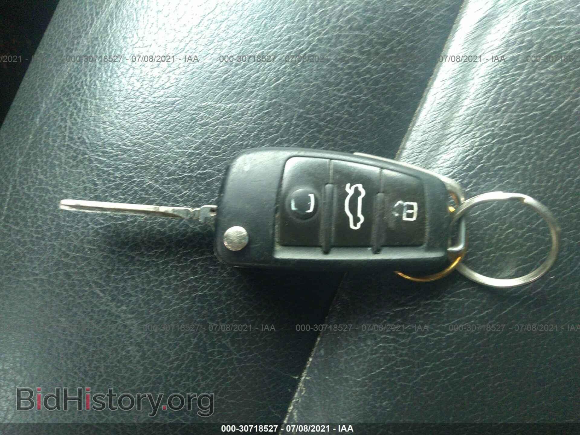 2008 AUDI A4 - VIN: WAUDF78EX8A039691 - Фото 11
