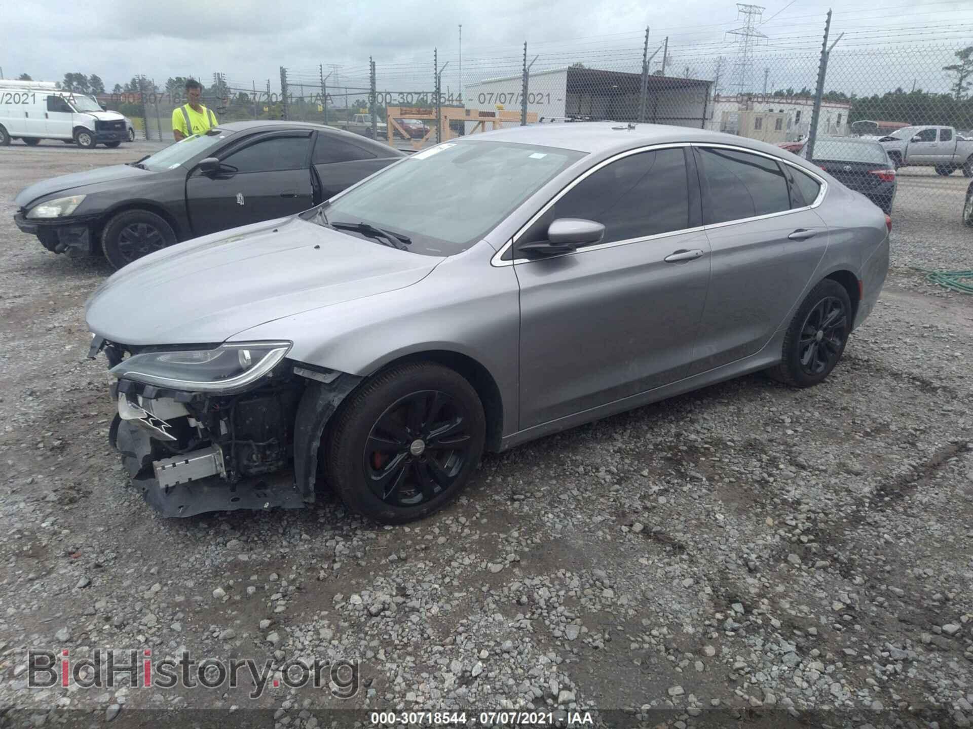 2015 CHRYSLER 200 - VIN: 1C3CCCAB8FN583908 - Фото 2