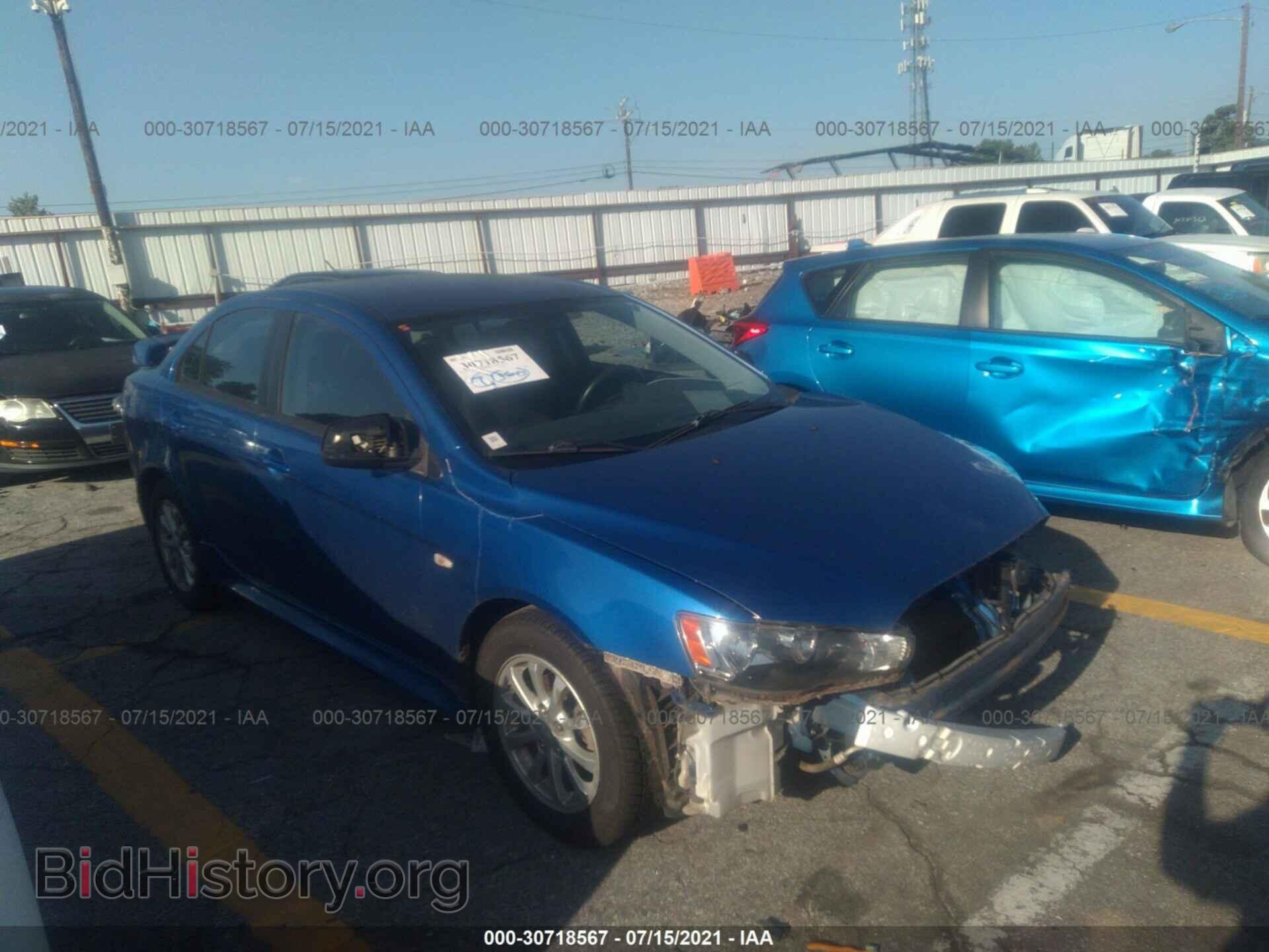 Photo JA32U2FU4CU018418 - MITSUBISHI LANCER 2012