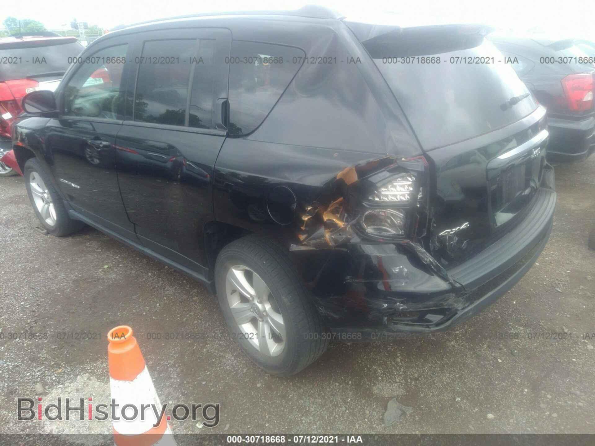 2014 JEEP COMPASS - VIN: 1C4NJDEB2ED892322 - Фото 3