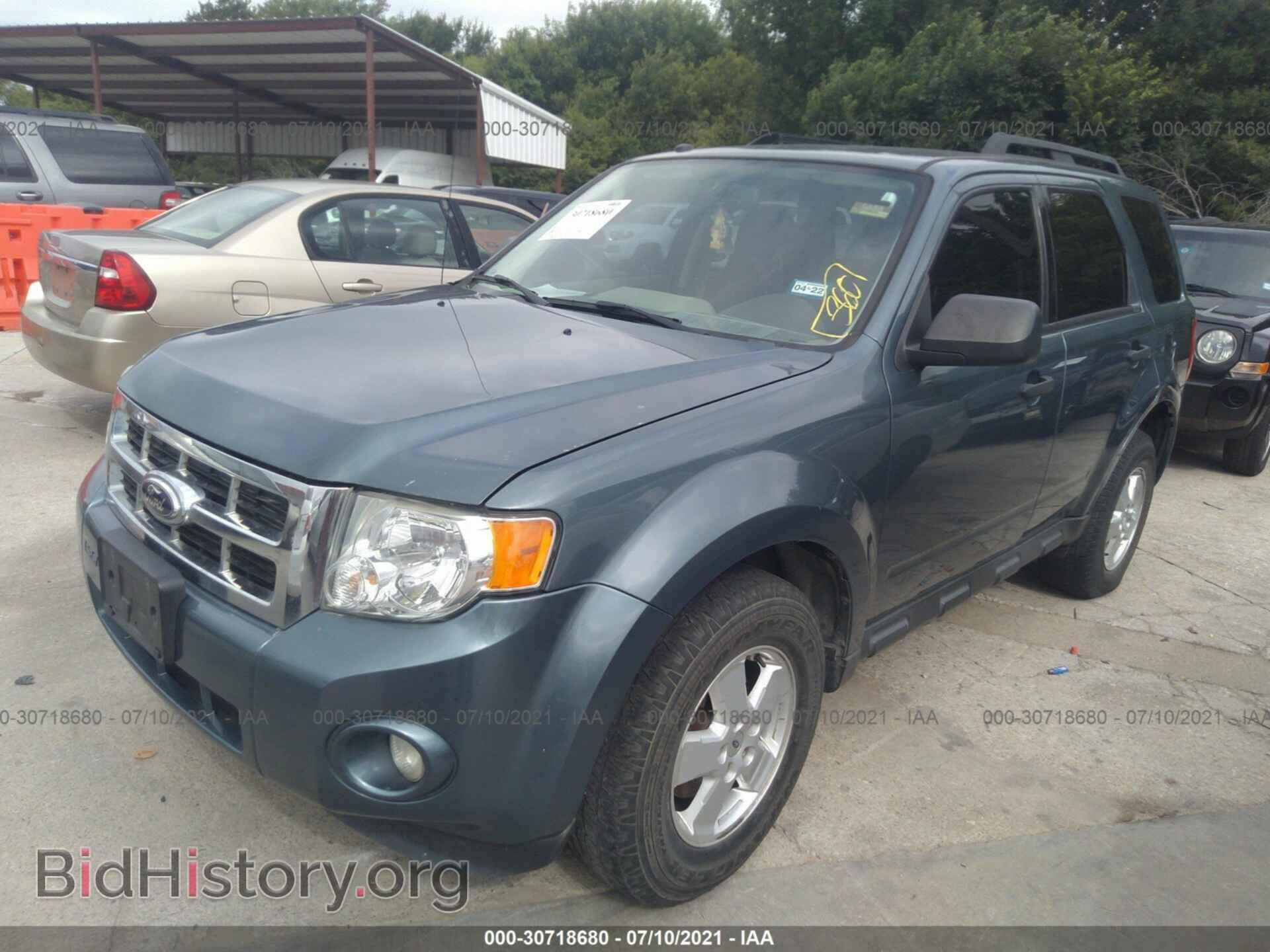 2012 FORD ESCAPE - VIN: 1FMCU0D78CKC65584 - Фото 2