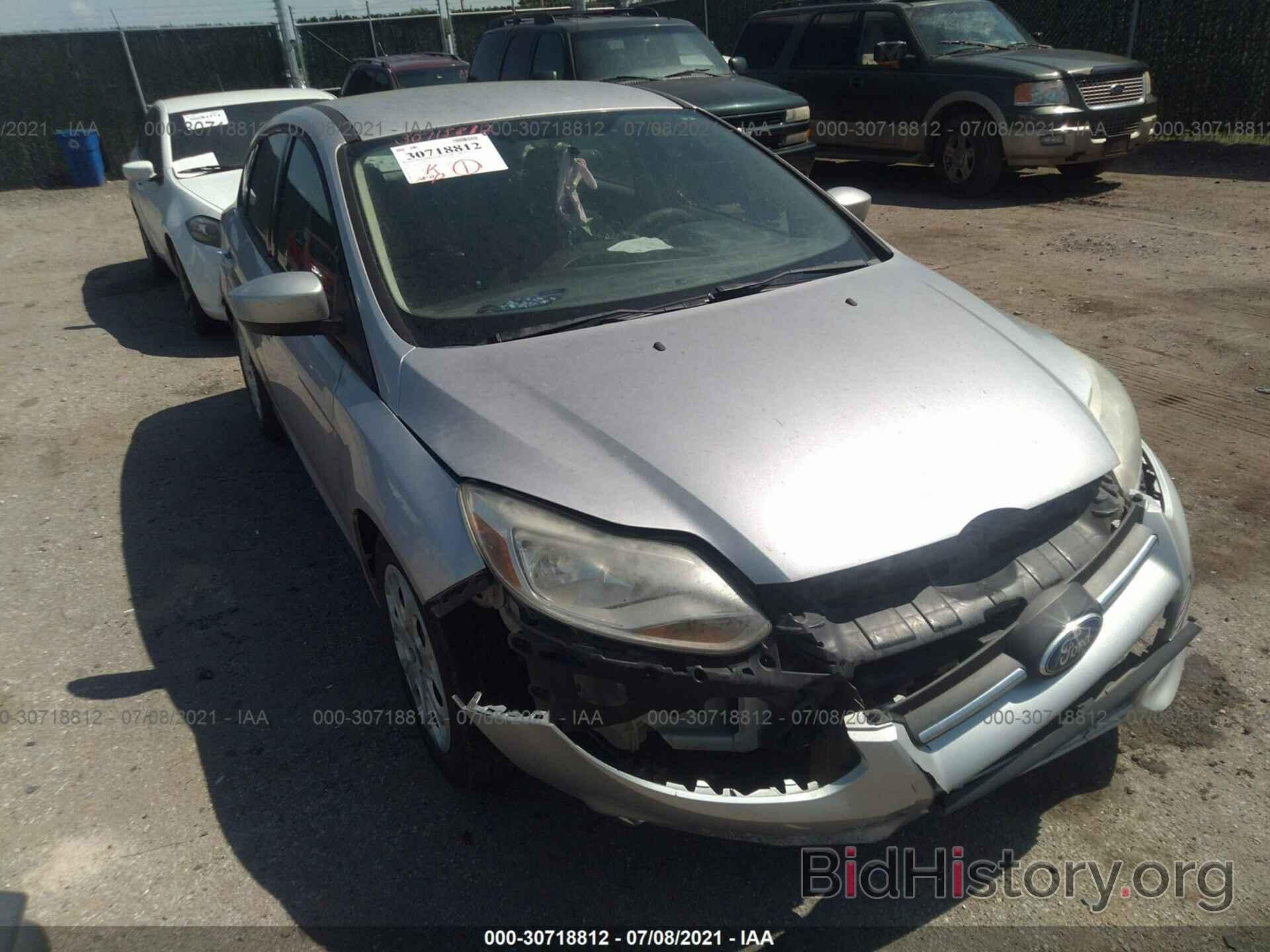 Photo 1FAHP3K27CL176082 - FORD FOCUS 2012