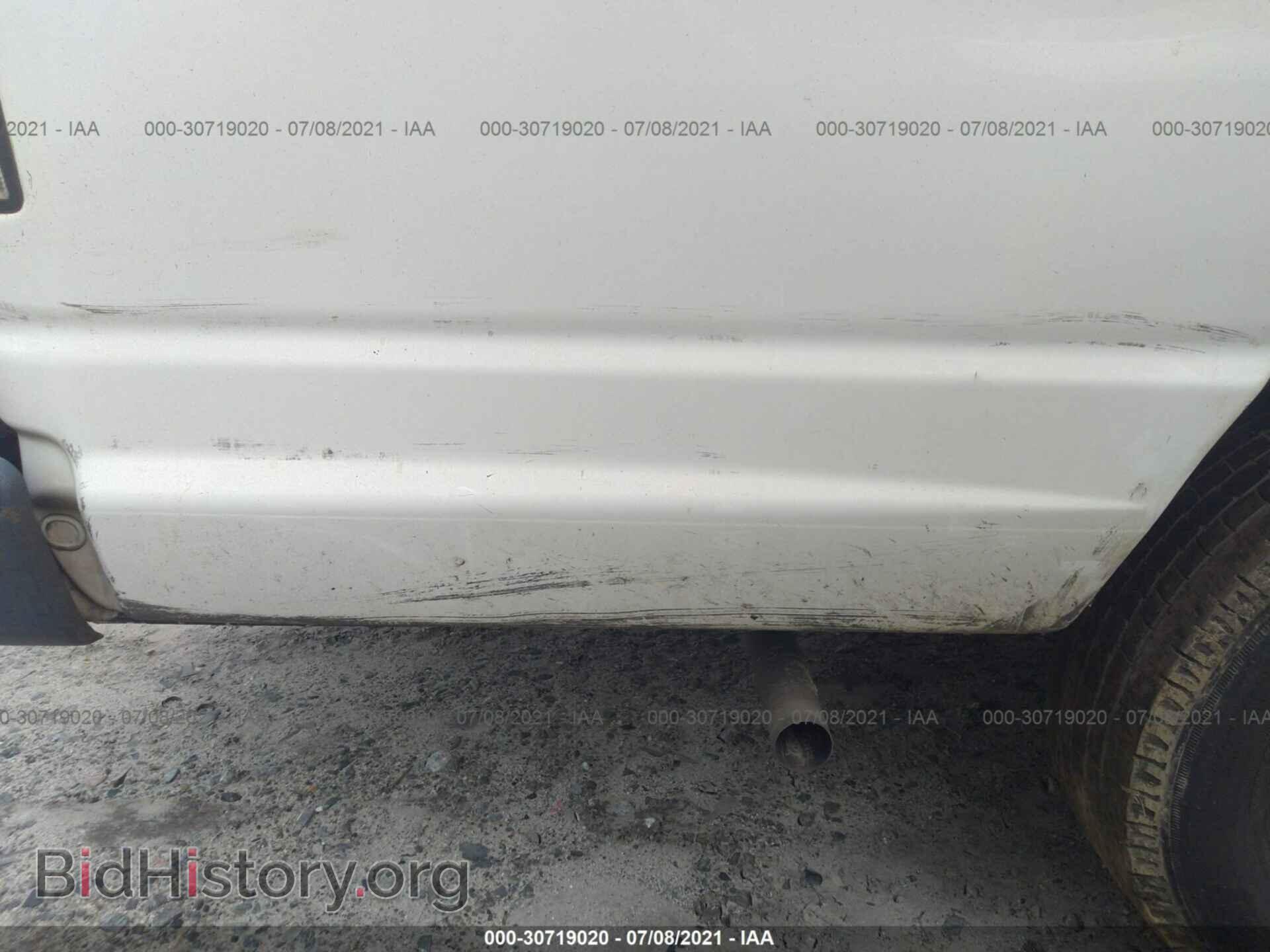 2011 FORD ECONOLINE CARGO VAN - VIN: 1FTNS2EW9BDA39660 - Фото 6