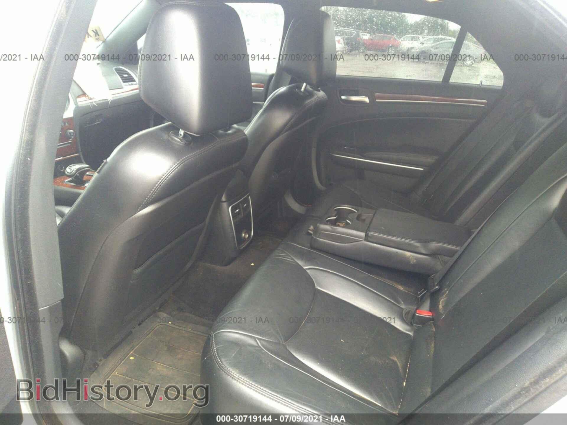 2013 CHRYSLER 300 - VIN: 2C3CCAAG3DH615802 - Photo 8