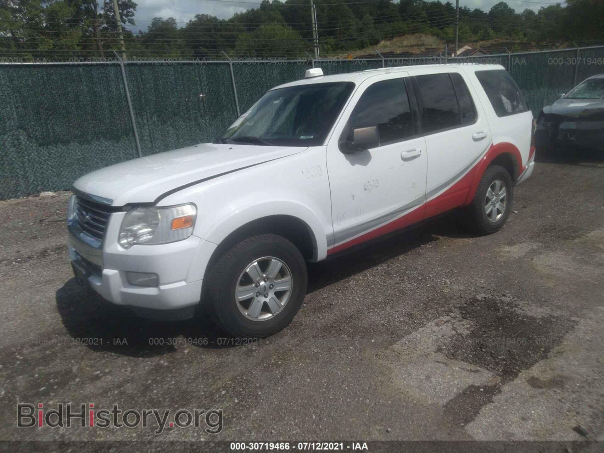 2010 FORD EXPLORER - VIN: 1FMEU7DE7AUA55396 - Фото 2