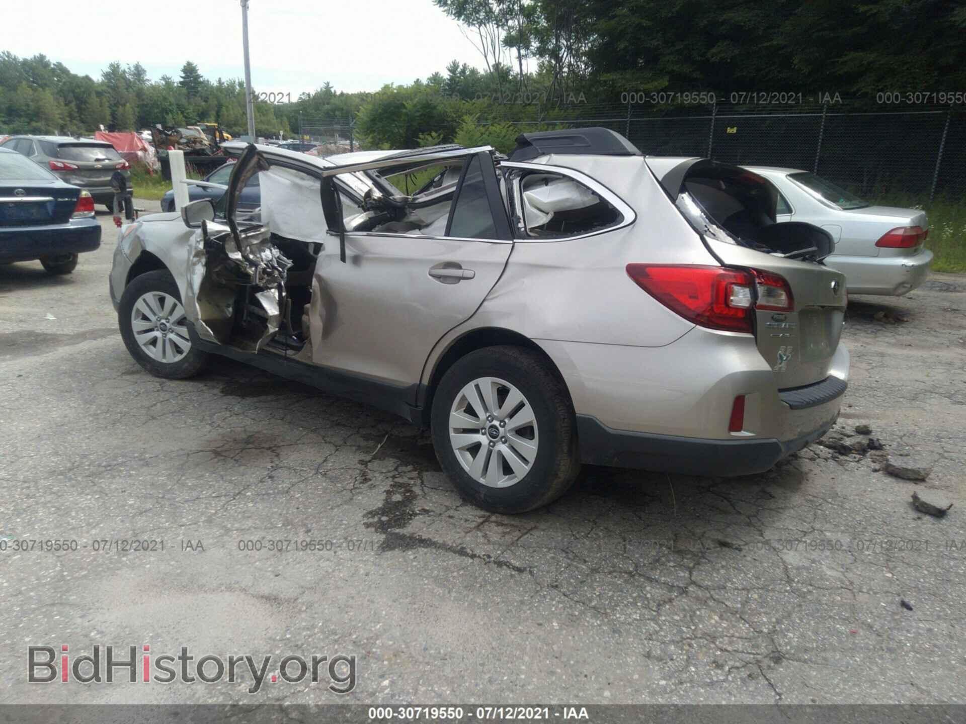 2015 SUBARU OUTBACK - VIN: 4S4BSADC7F3235155 - Фото 3