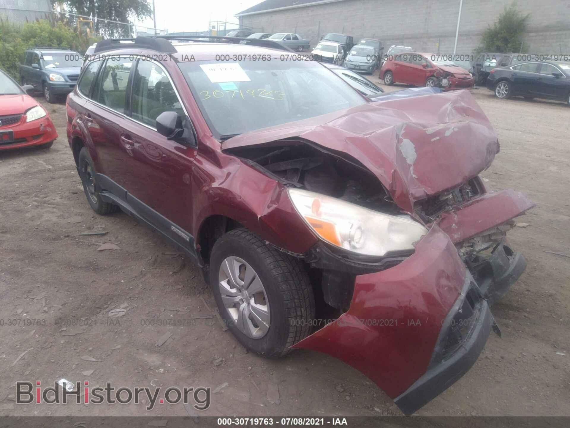 2011 SUBARU OUTBACK - VIN: 4S4BRBAC0B1366021 - Photo 3