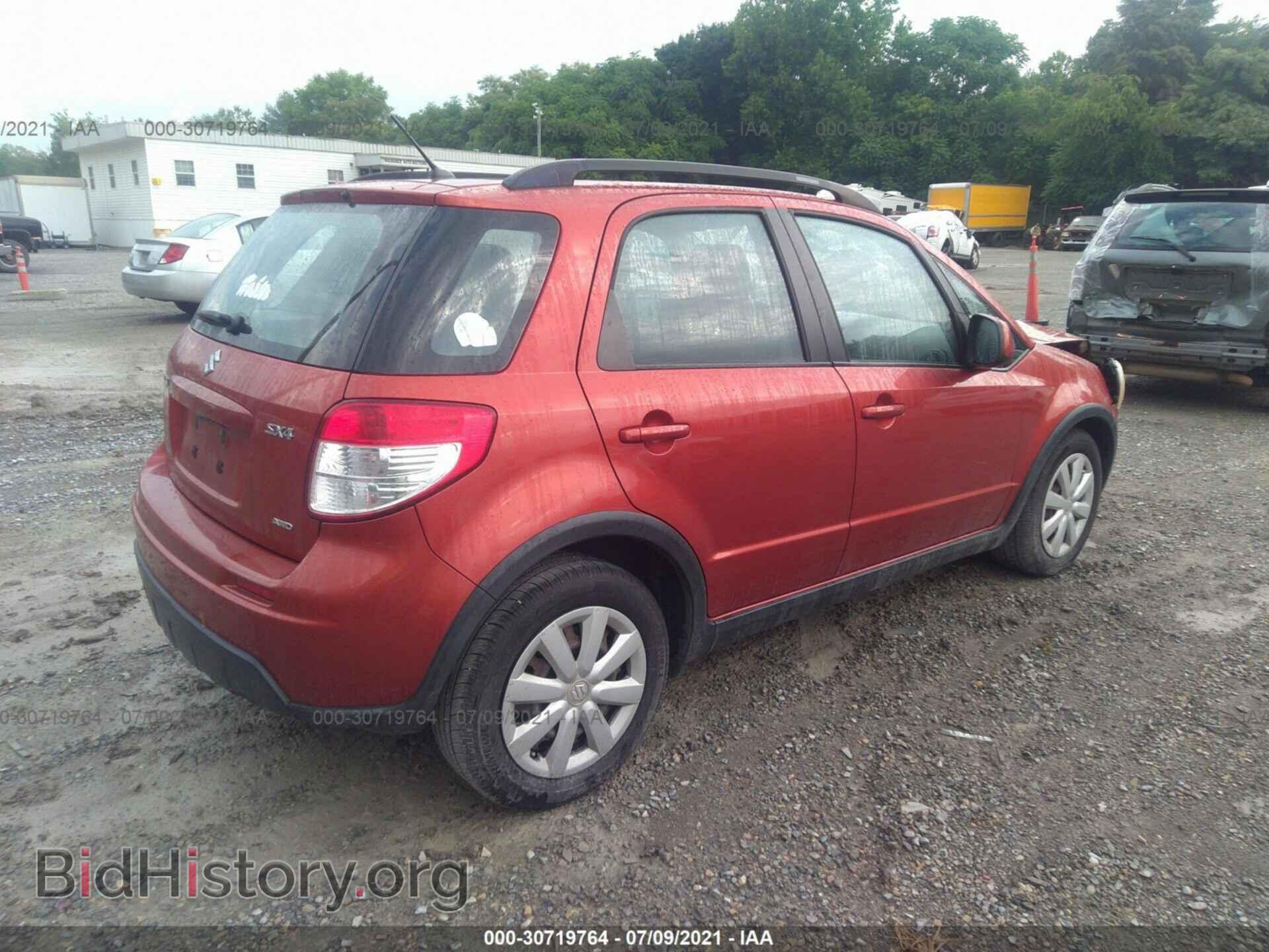 2011 SUZUKI SX4 - VIN: JS2YB5A36B6300134 - Photo 4