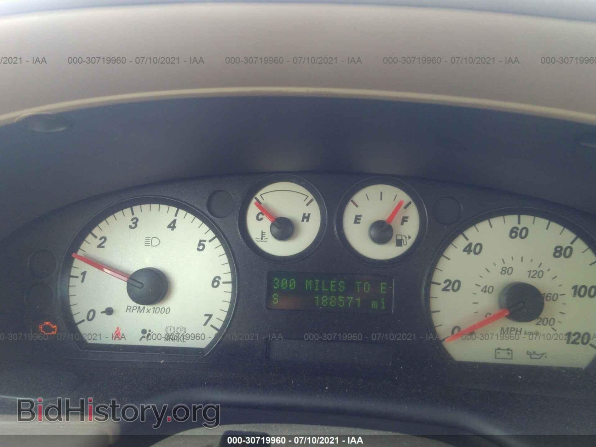 2007 FORD TAURUS - VIN: 1FAFP56U37A177665 - Фото 7