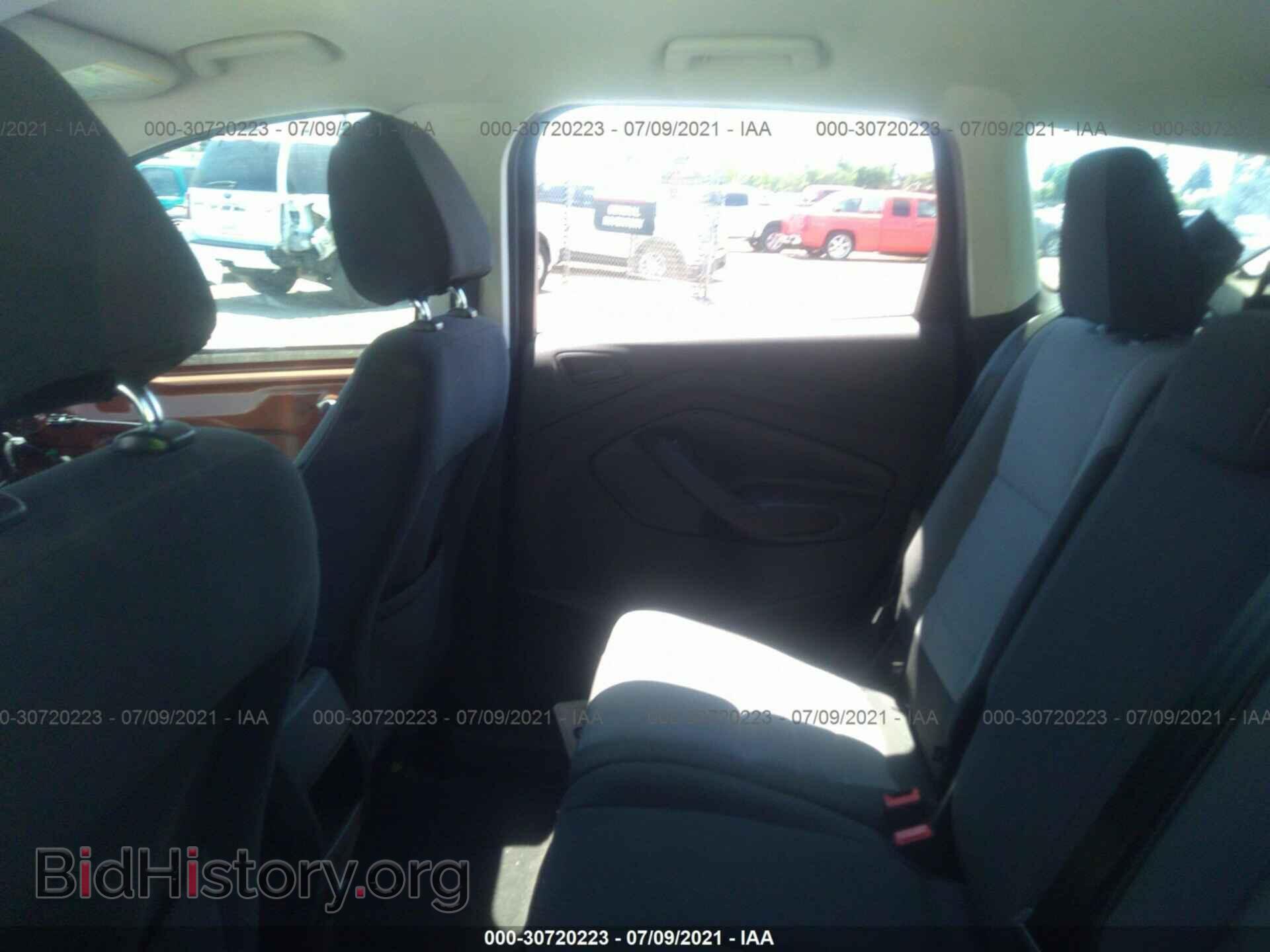 2017 FORD ESCAPE - VIN: 1FMCU0F7XHUB81436 - Фото 8