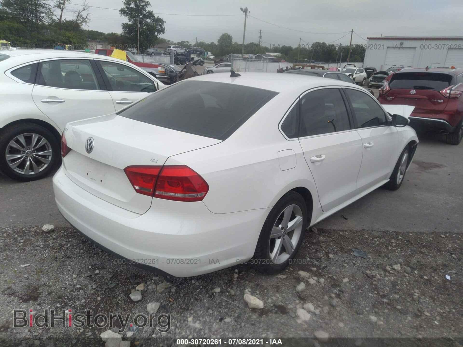 2012 VOLKSWAGEN PASSAT - VIN: 1VWBP7A32CC014925 - Фото 4