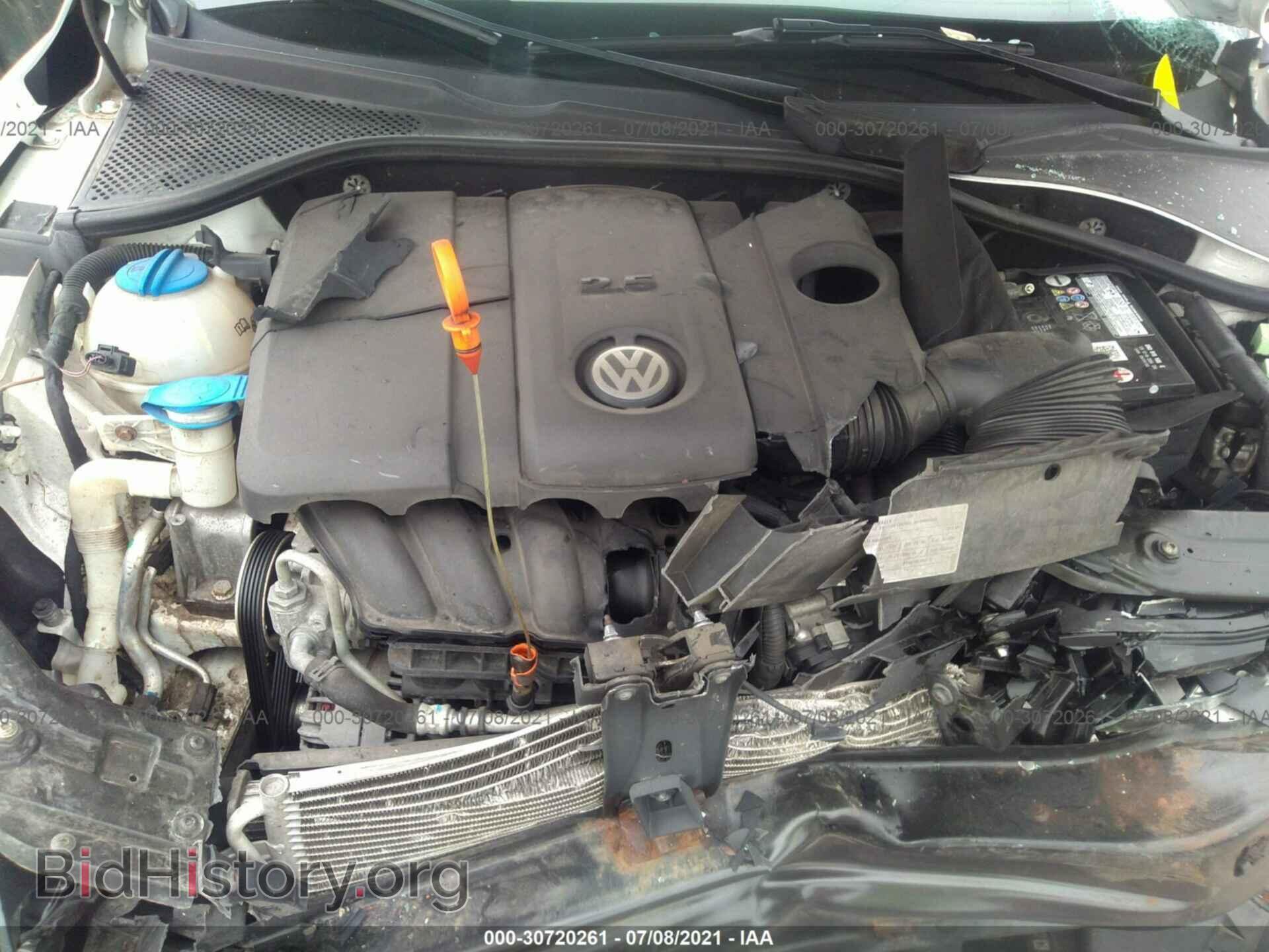2012 VOLKSWAGEN PASSAT - VIN: 1VWBP7A32CC014925 - Фото 10