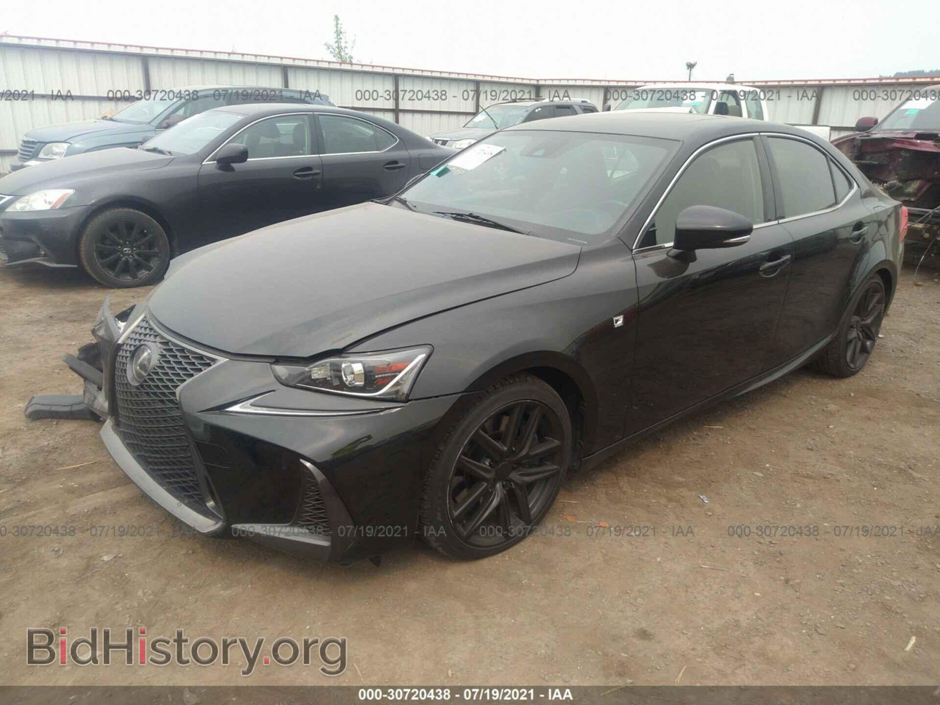 2017 LEXUS IS - VIN: JTHBA1D28H5051640 - Фото 2