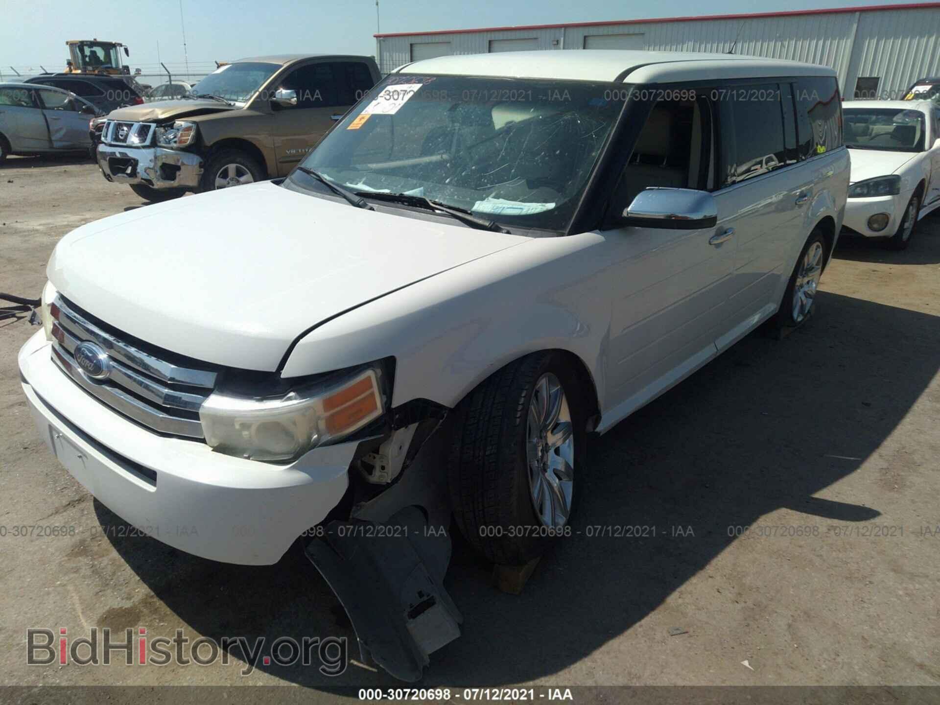 2010 FORD FLEX - VIN: 2FMGK5DC5ABB21824 - Photo 2