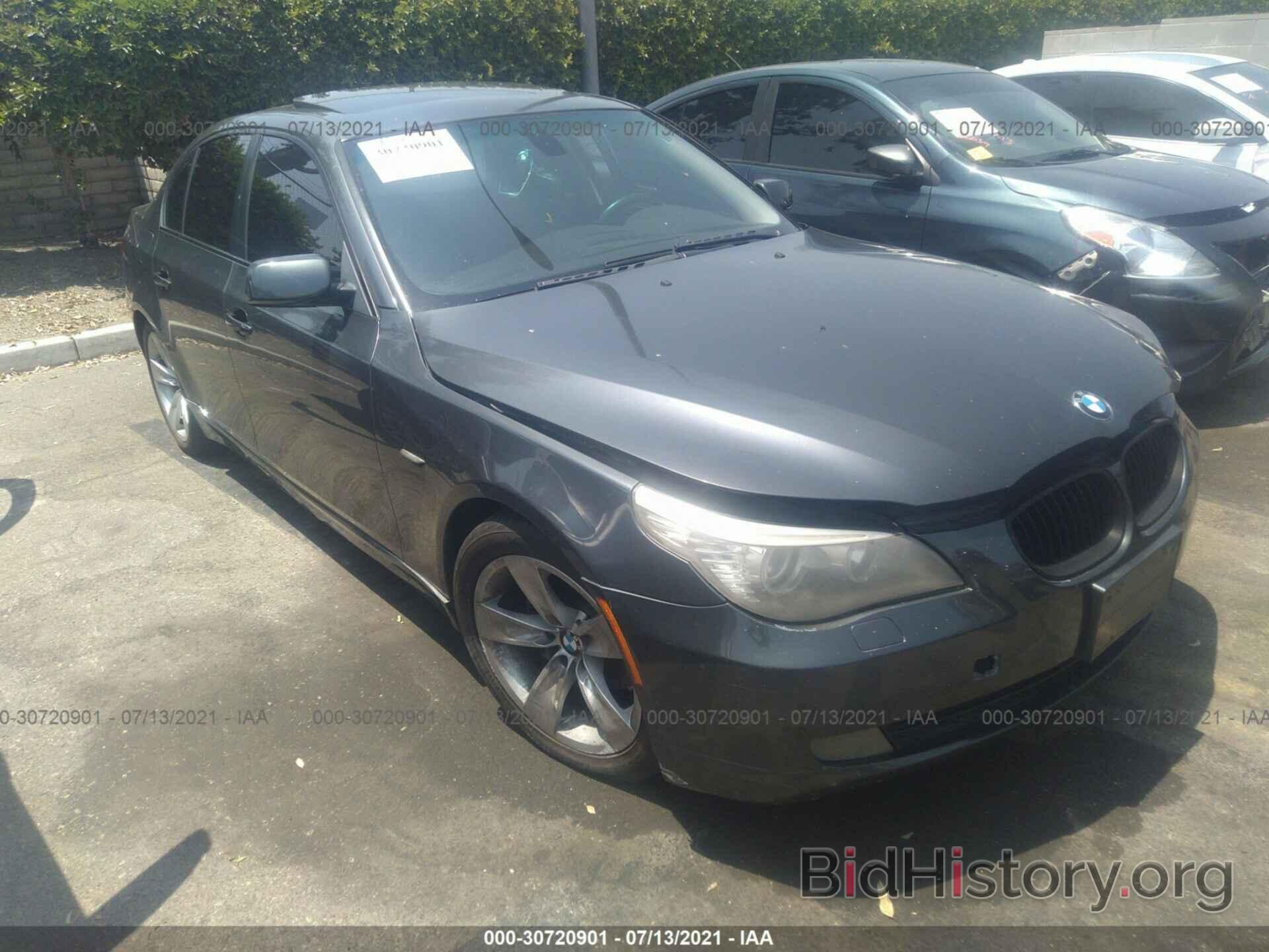 Photo WBANU53559C119685 - BMW 5 SERIES 2009