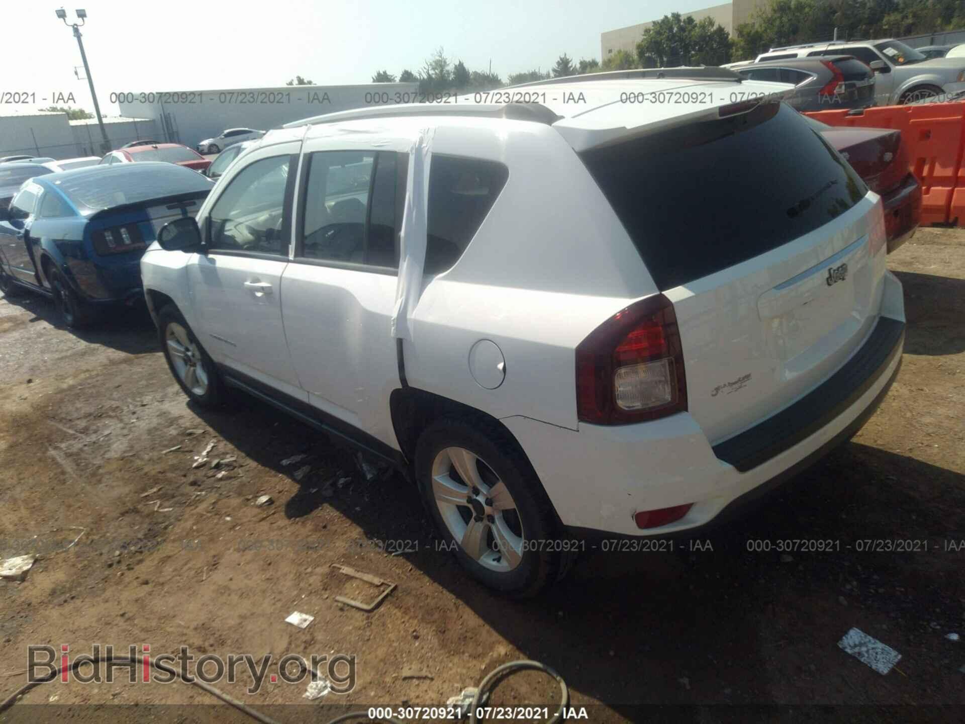 2015 JEEP COMPASS - VIN: 1C4NJCBB8FD362050 - Фото 3
