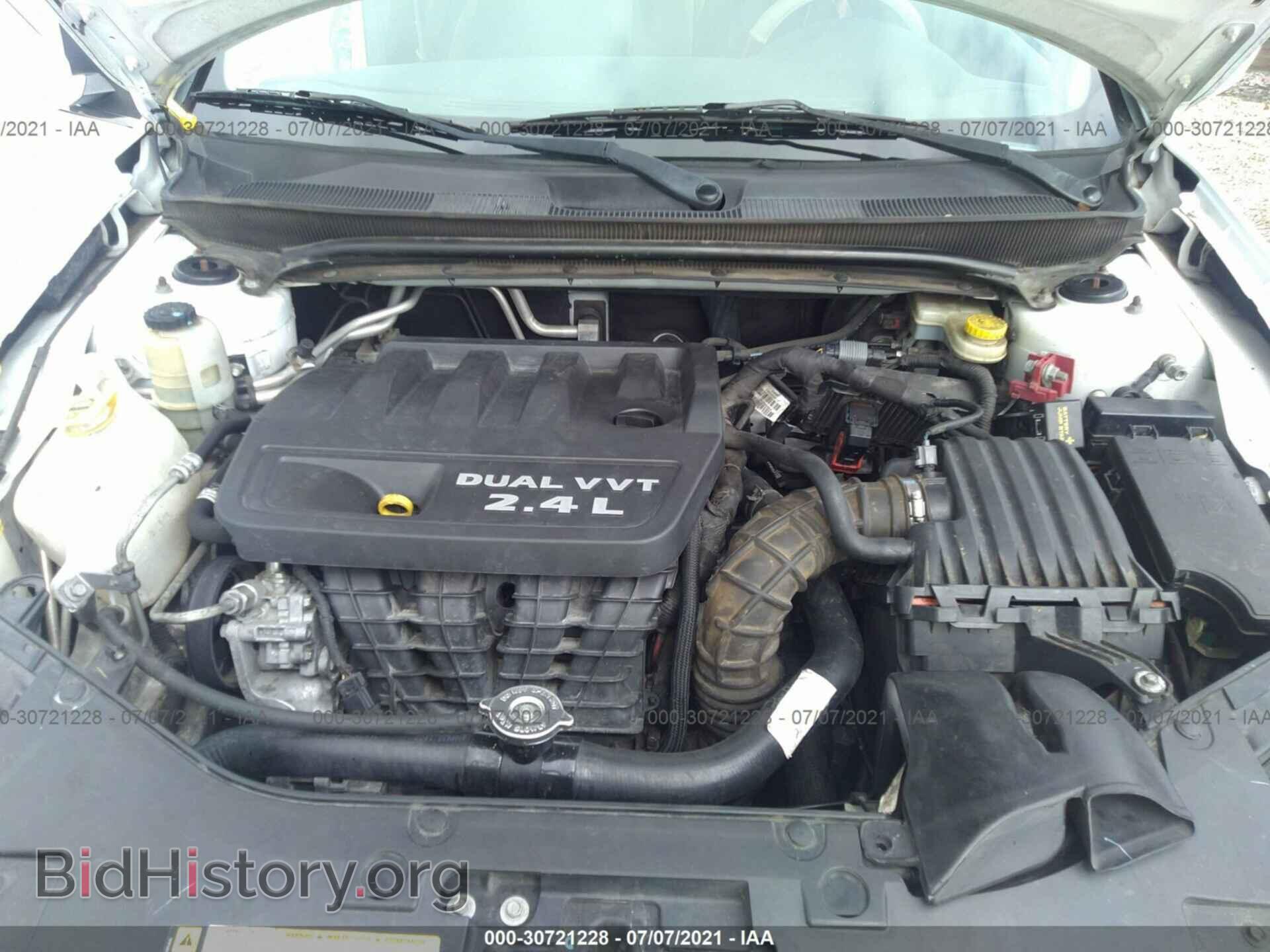 2013 CHRYSLER 200 - VIN: 1C3CCBBB2DN515481 - Фото 10