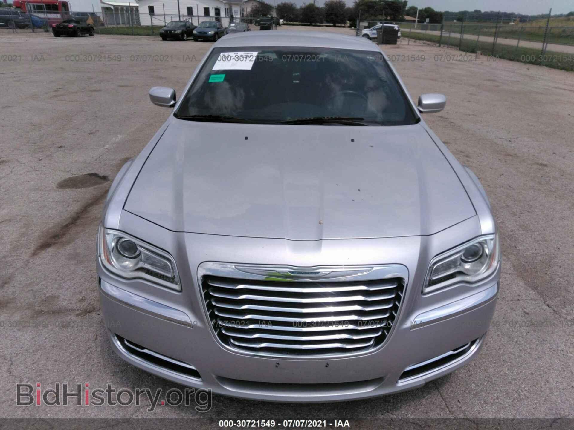 2012 CHRYSLER 300 - VIN: 2C3CCAAG8CH104620 - Фото 6