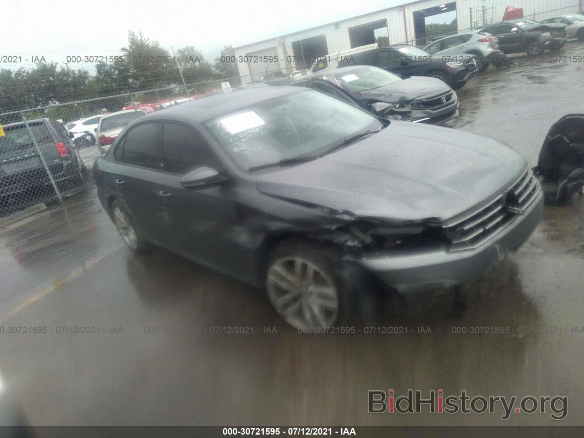 Photo 1VWLA7A37KC009739 - VOLKSWAGEN PASSAT 2019