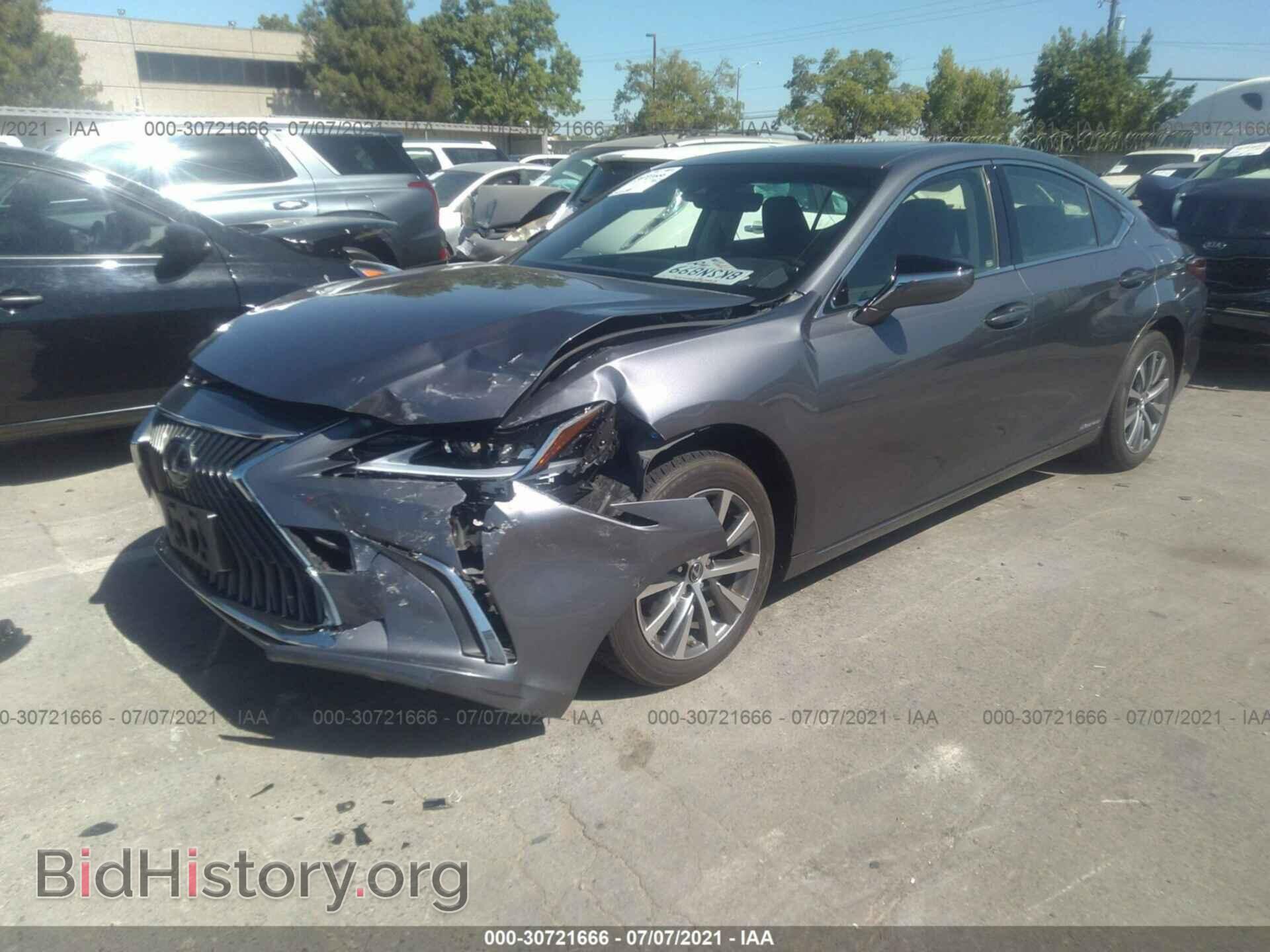 2019 LEXUS ES - VIN: JTHB21B19K2035446 - Фото 2