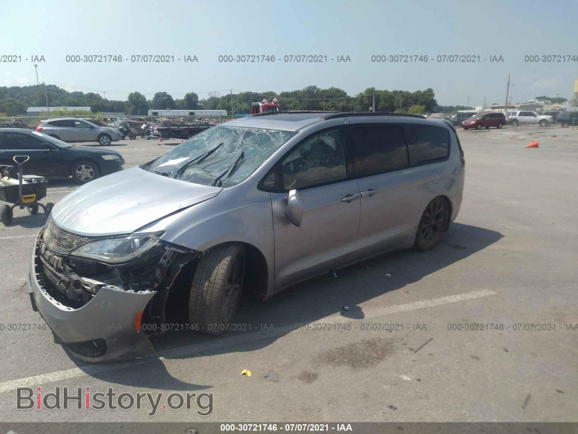 2020 CHRYSLER PACIFICA - VIN: 2C4RC1GG3LR149469 - Фото 2