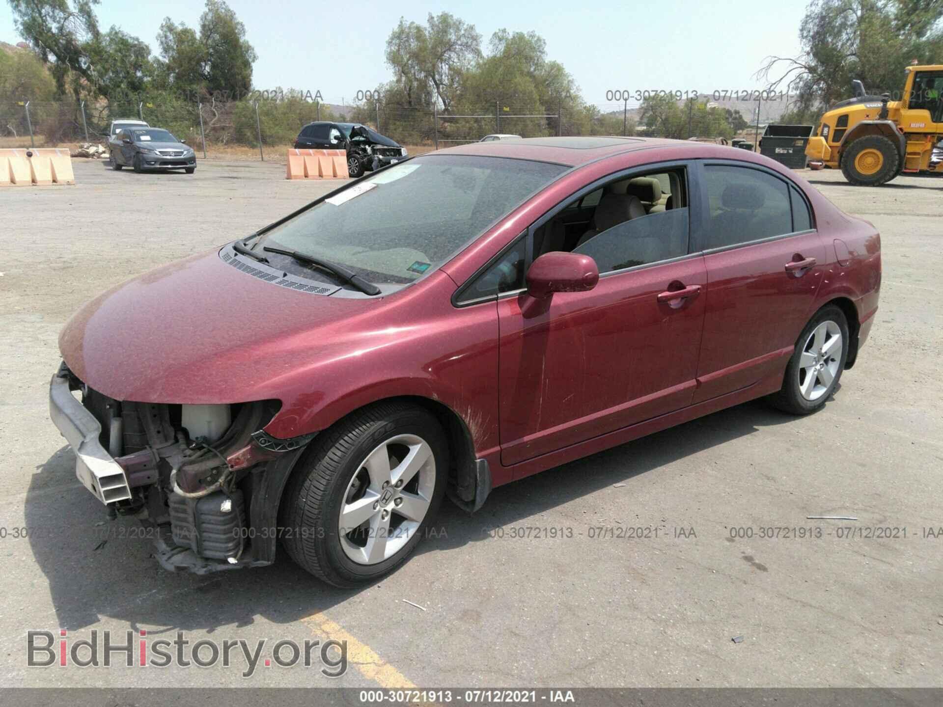 2007 HONDA CIVIC SDN - VIN: JHMFA16877S002805 - Фото 2