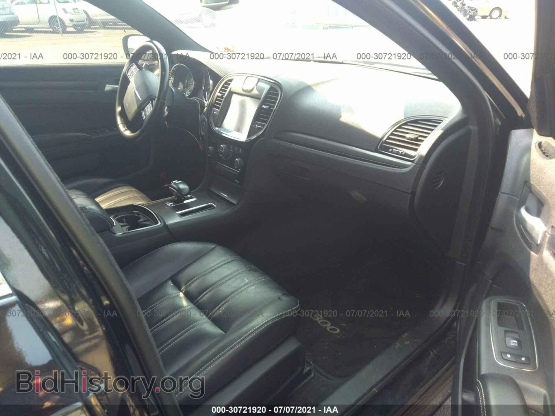 2012 CHRYSLER 300 - VIN: 2C3CCABG4CH313318 - Photo 5