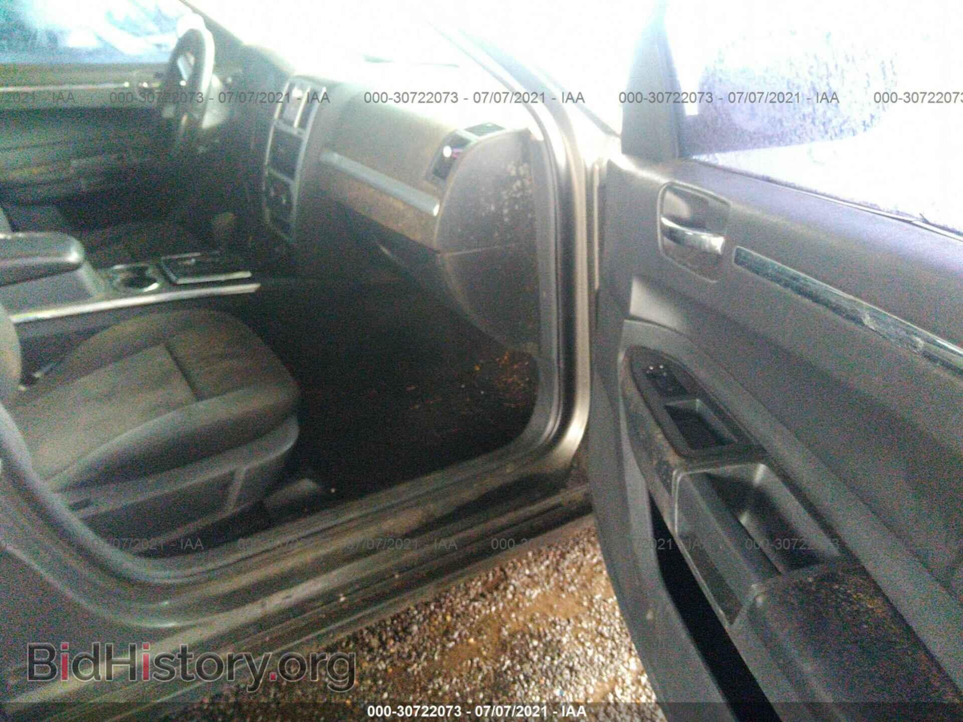 2010 CHRYSLER 300 - VIN: 2C3CA4CD4AH198843 - Фото 5