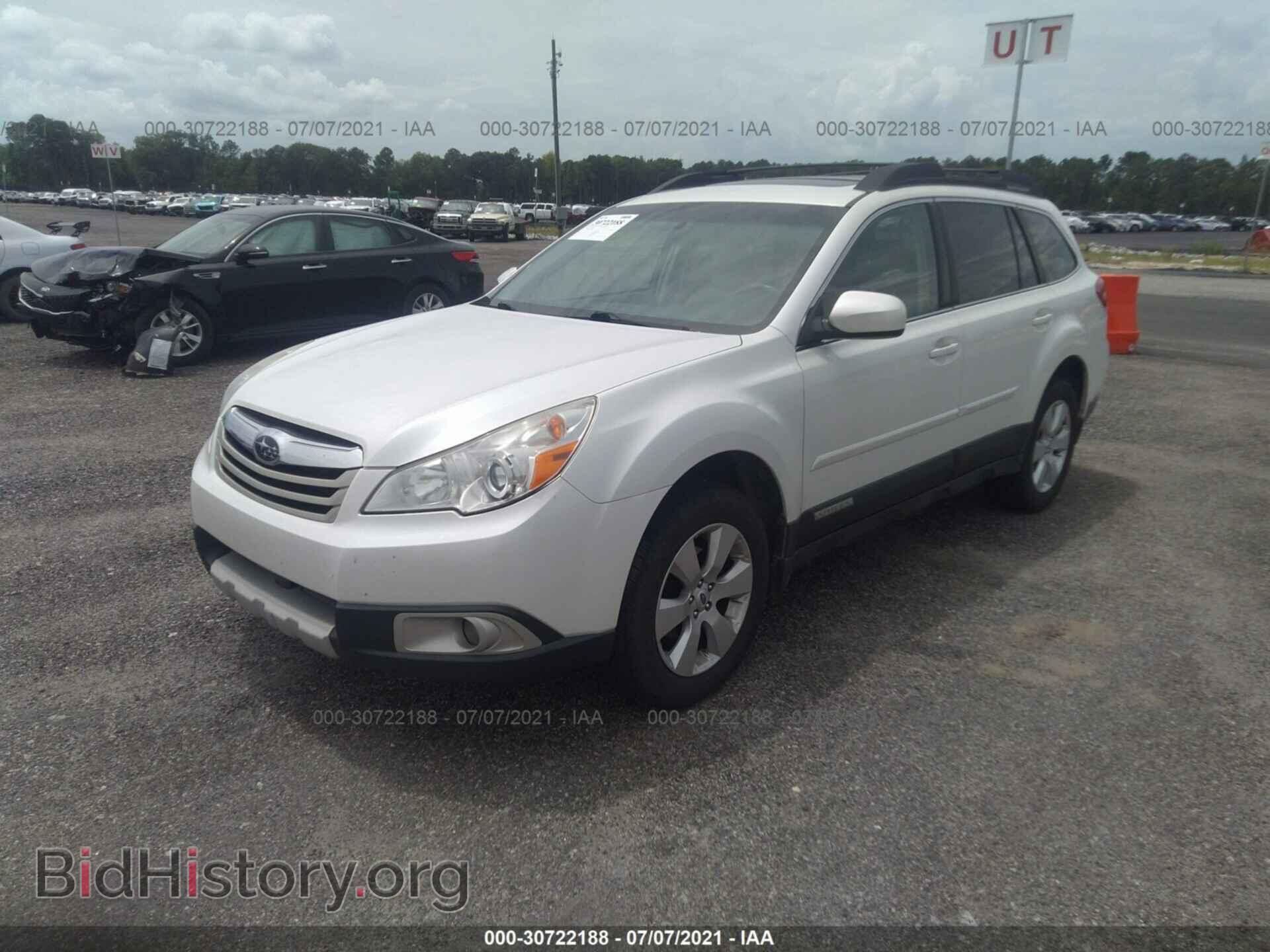 2012 SUBARU OUTBACK - VIN: 4S4BRBKCXC3277965 - Фото 2