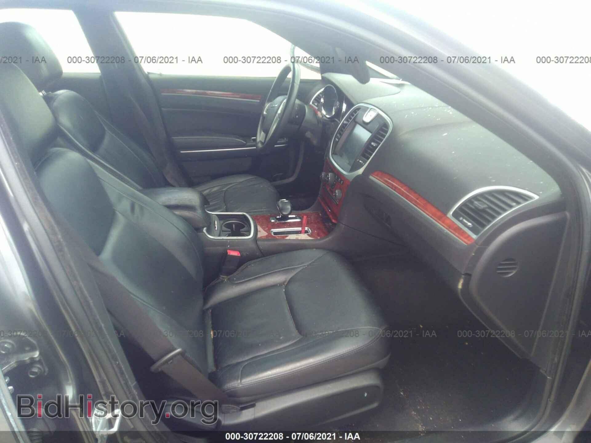 2014 CHRYSLER 300 - VIN: 2C3CCAAG5EH182808 - Photo 5