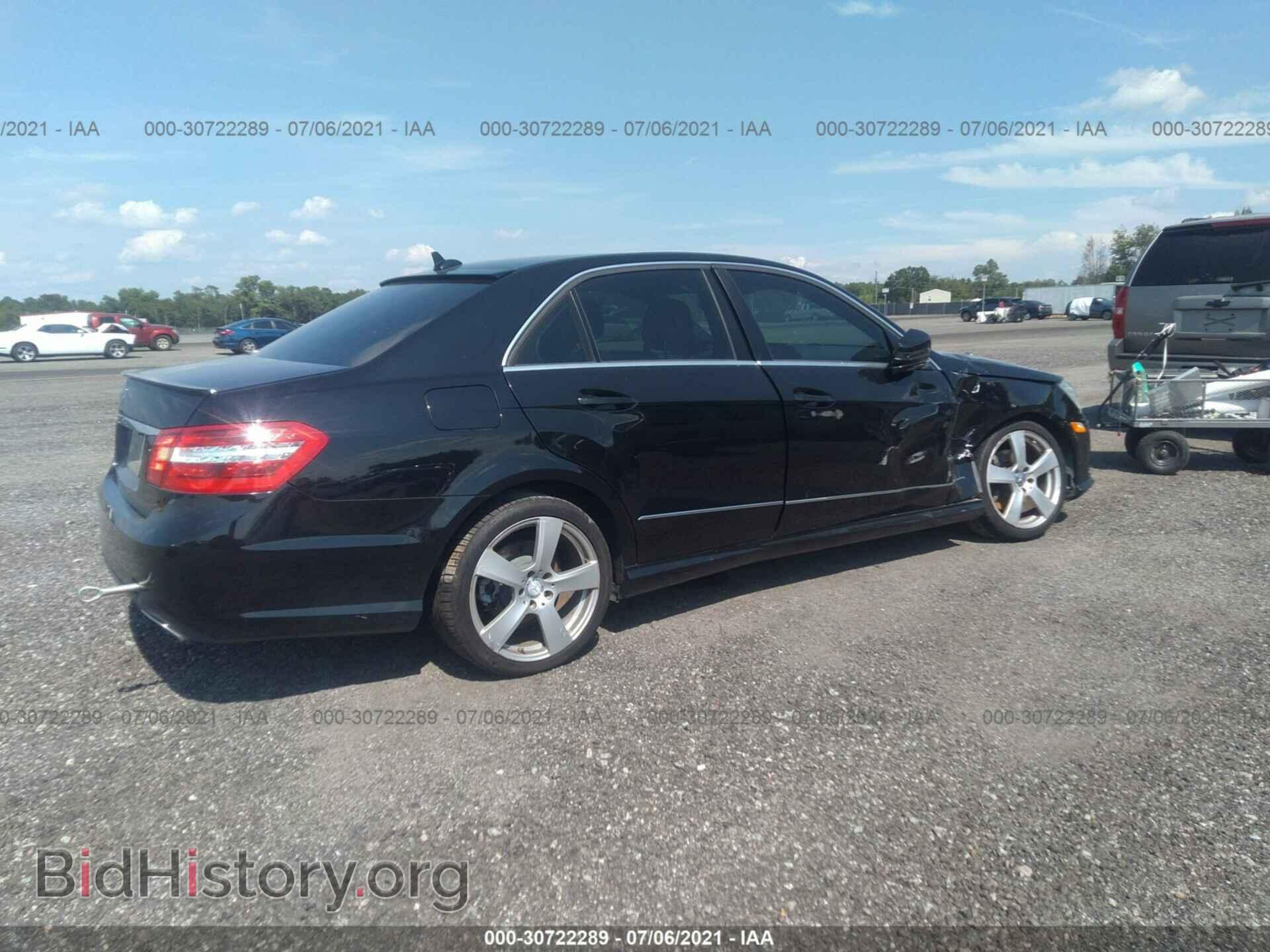 2011 MERCEDES-BENZ E-CLASS - VIN: WDDHF5GB2BA338623 - Фото 4