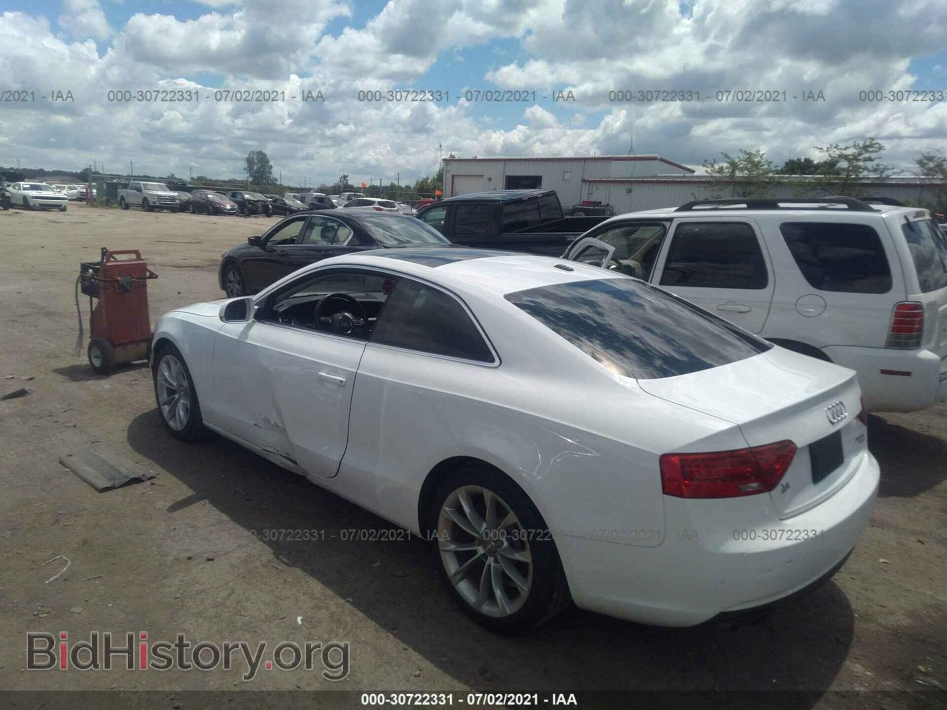 2013 AUDI A5 - VIN: WAUCFAFR1DA023808 - Фото 3